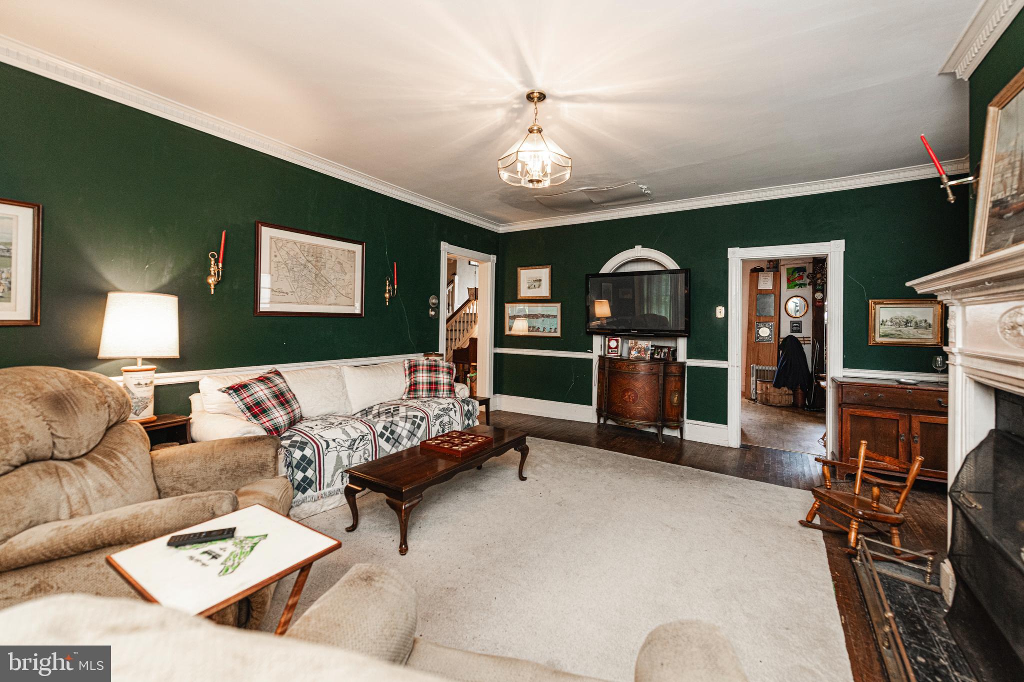 SOUTH WAYNE - Residential