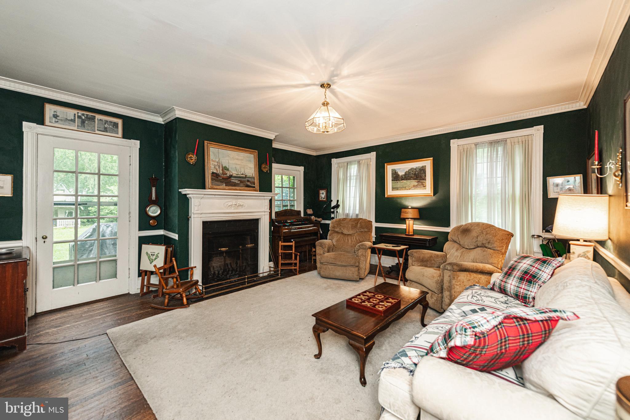 SOUTH WAYNE - Residential