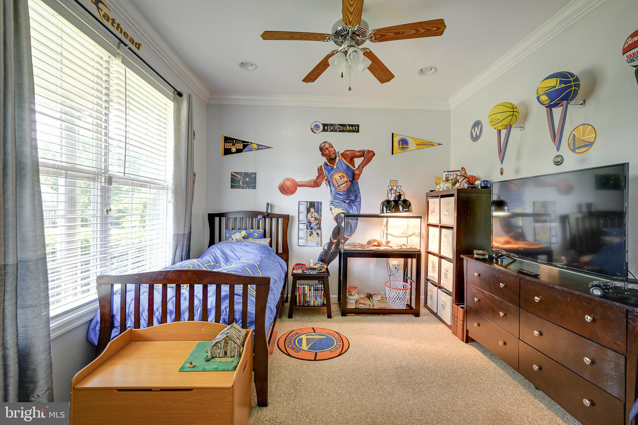 MIDDLE CREEK - Residential