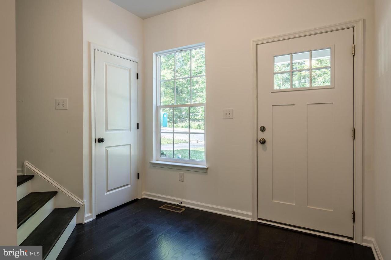 ENCLAVE AT BELL TAVERN - Residential Lease