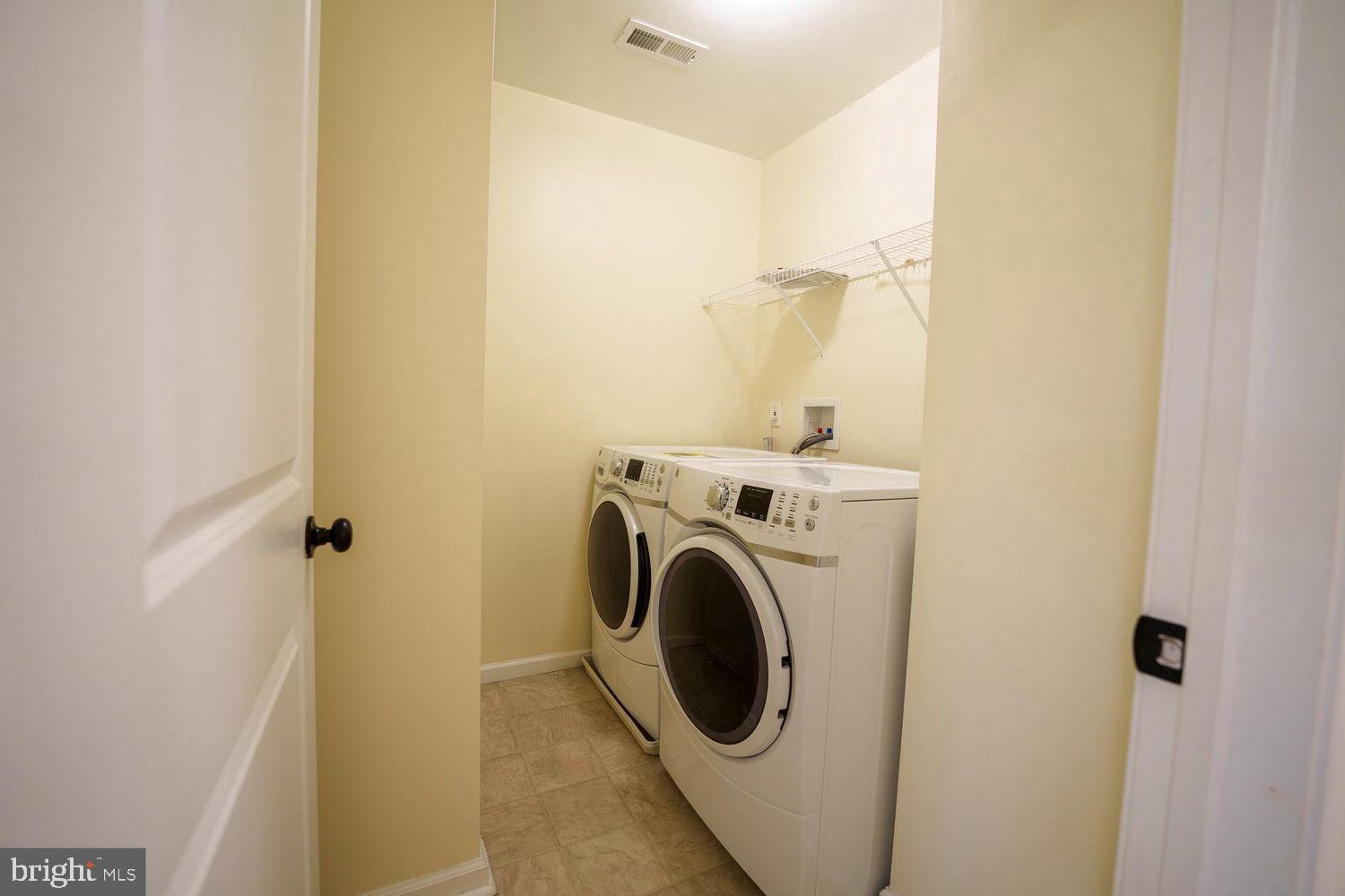 ENCLAVE AT BELL TAVERN - Residential Lease