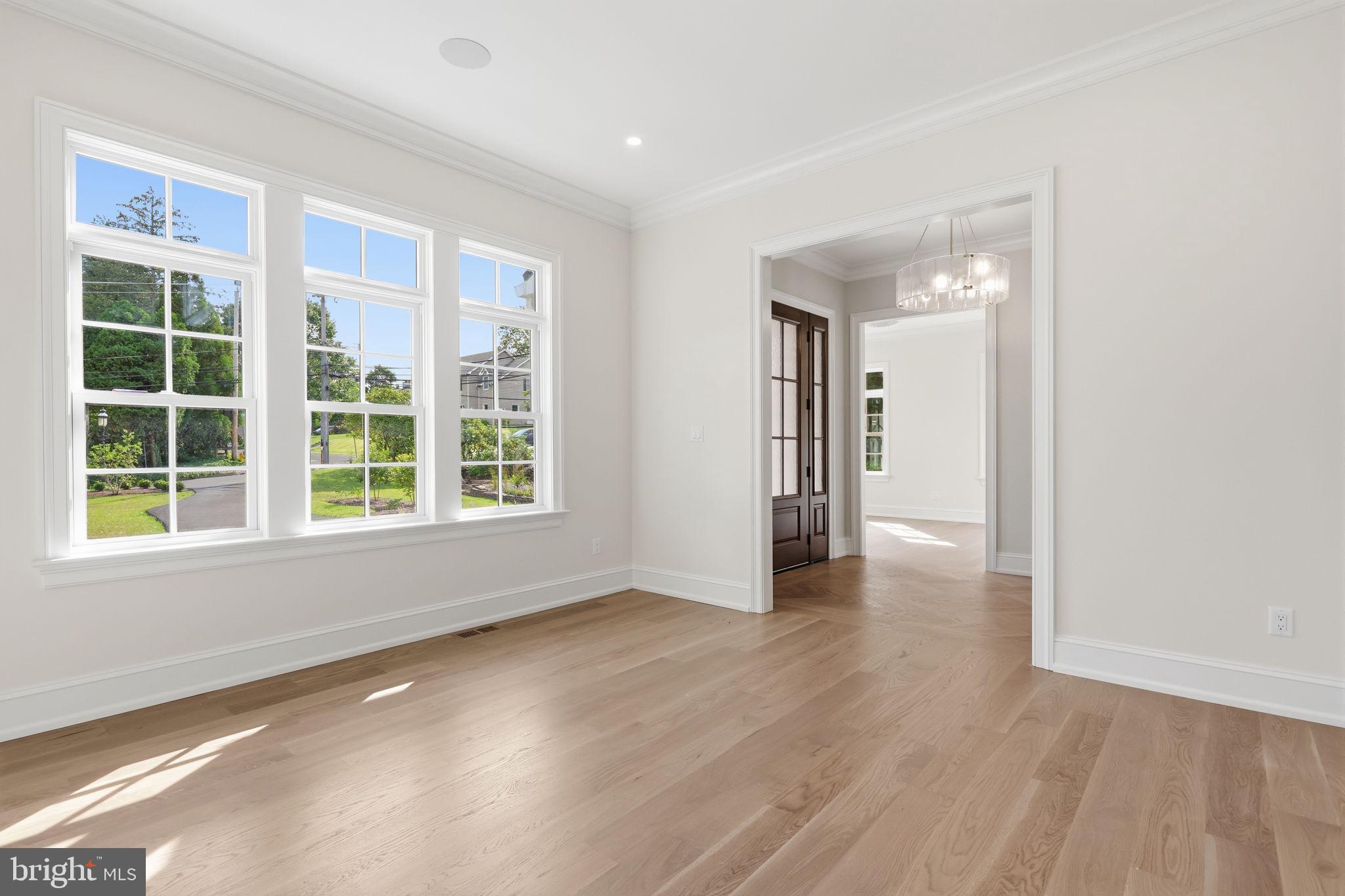 DOYLESTOWN - Residential