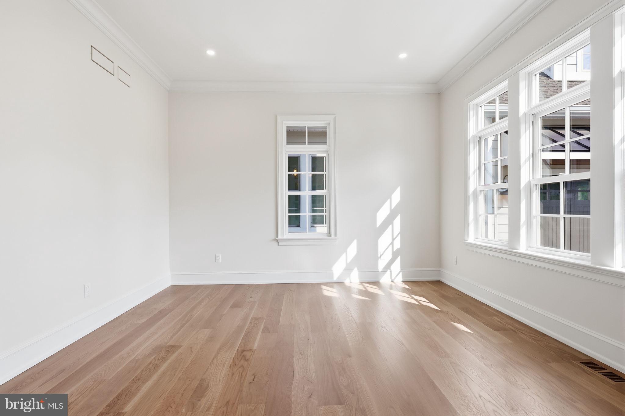 DOYLESTOWN - Residential