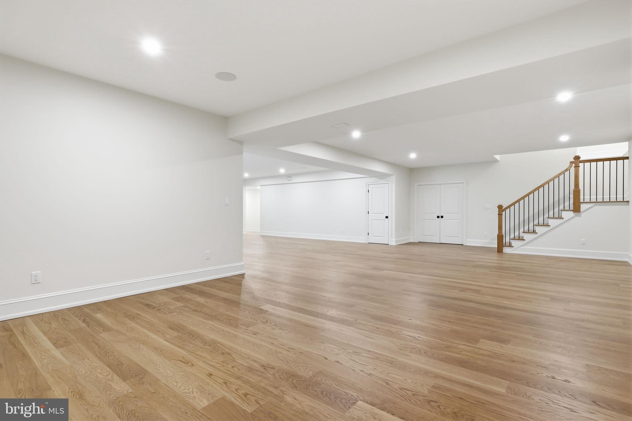 DOYLESTOWN - Residential