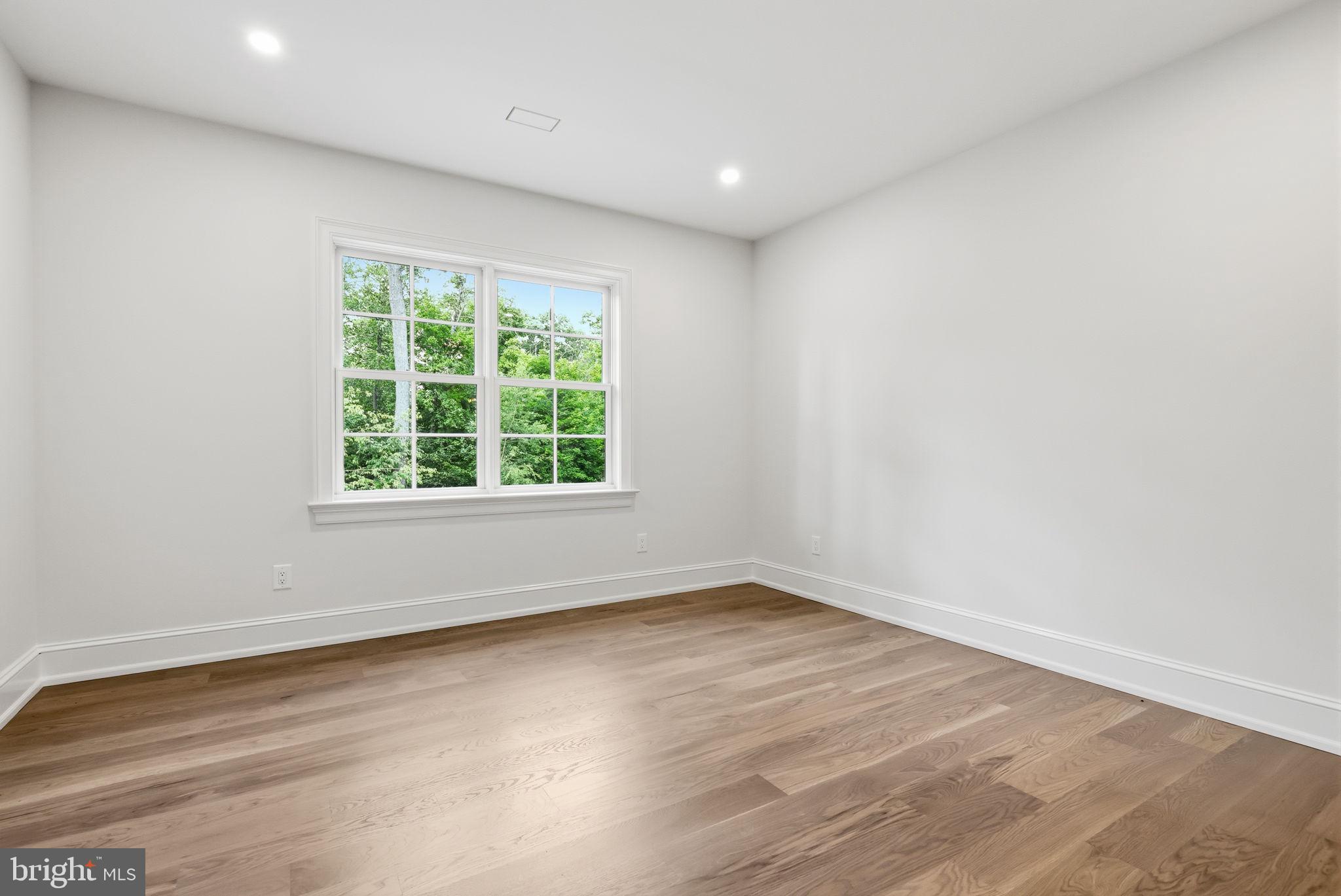 DOYLESTOWN - Residential