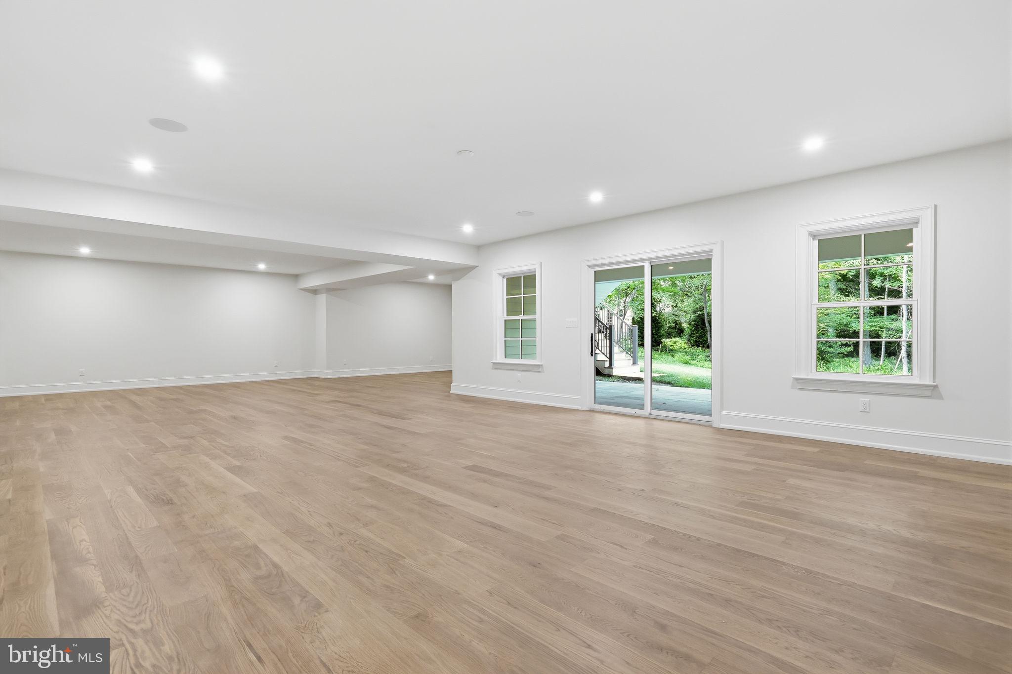 DOYLESTOWN - Residential