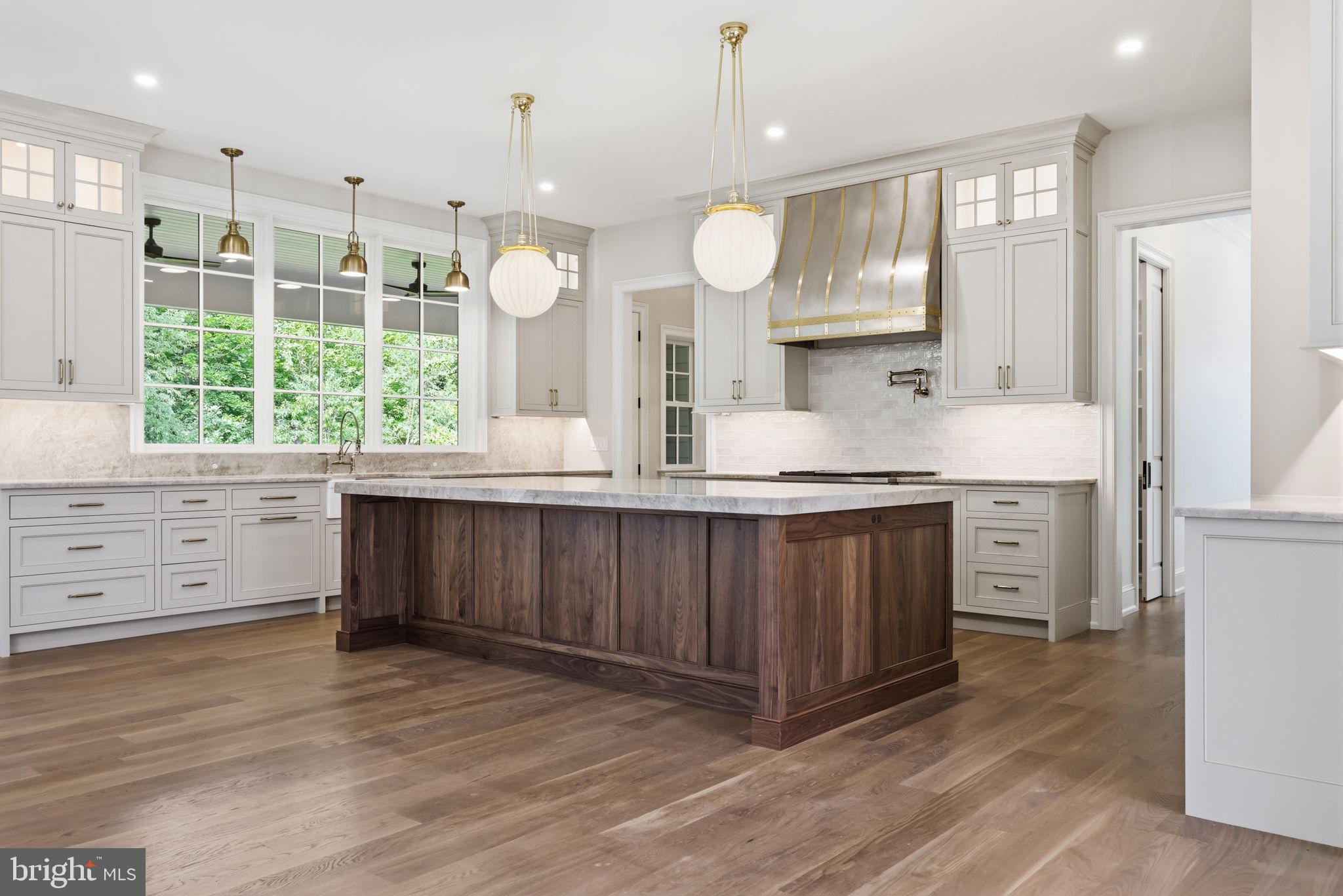 DOYLESTOWN - Residential