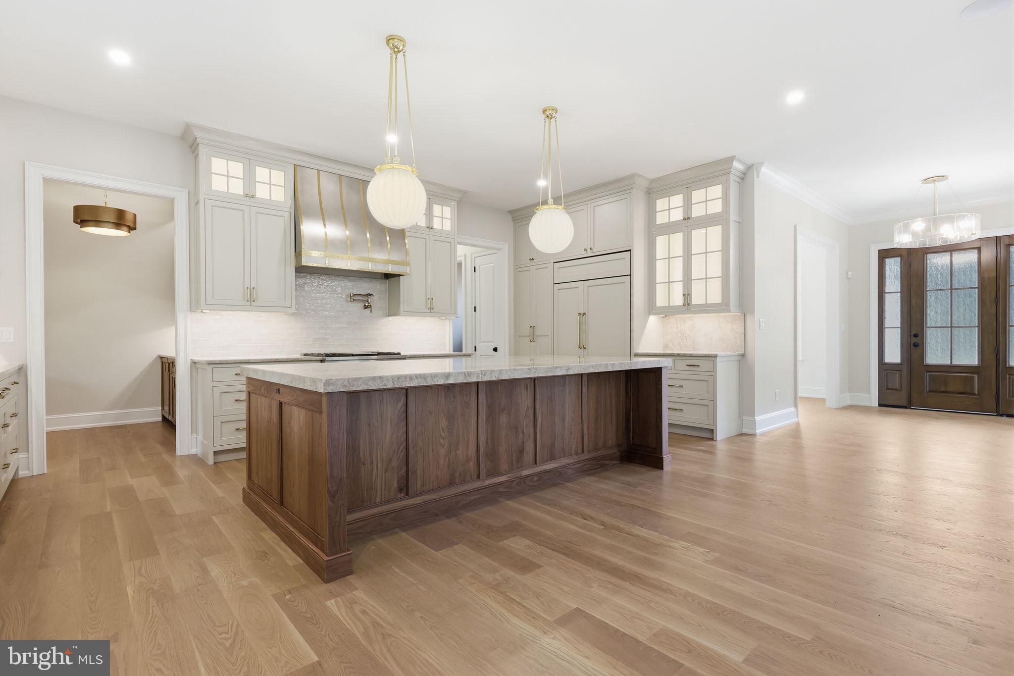 DOYLESTOWN - Residential