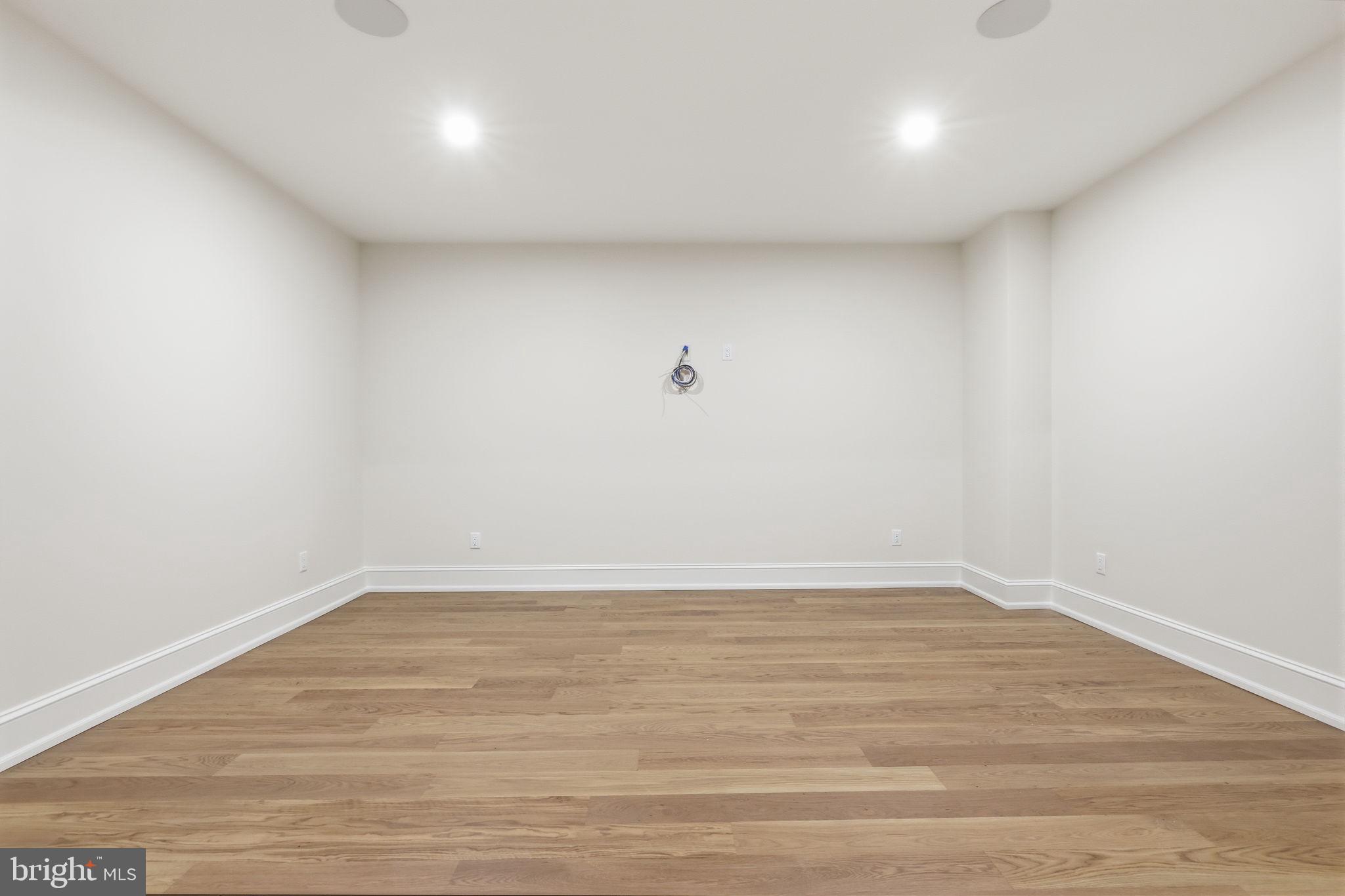 DOYLESTOWN - Residential