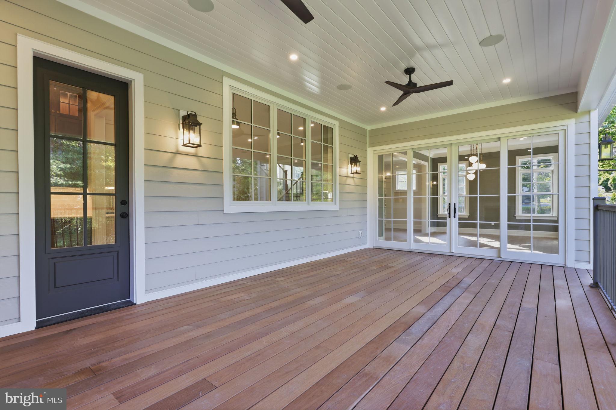 DOYLESTOWN - Residential