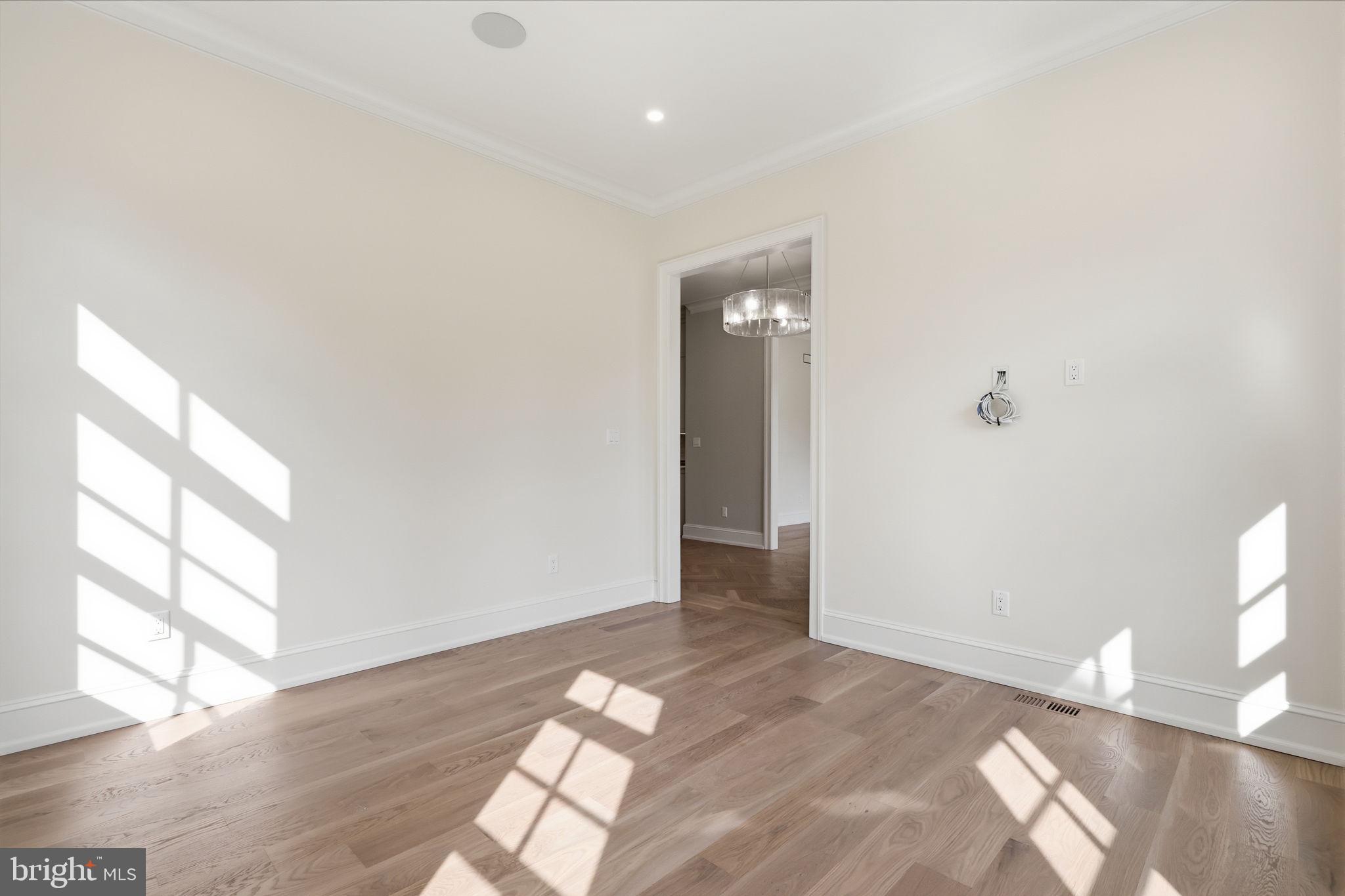 DOYLESTOWN - Residential