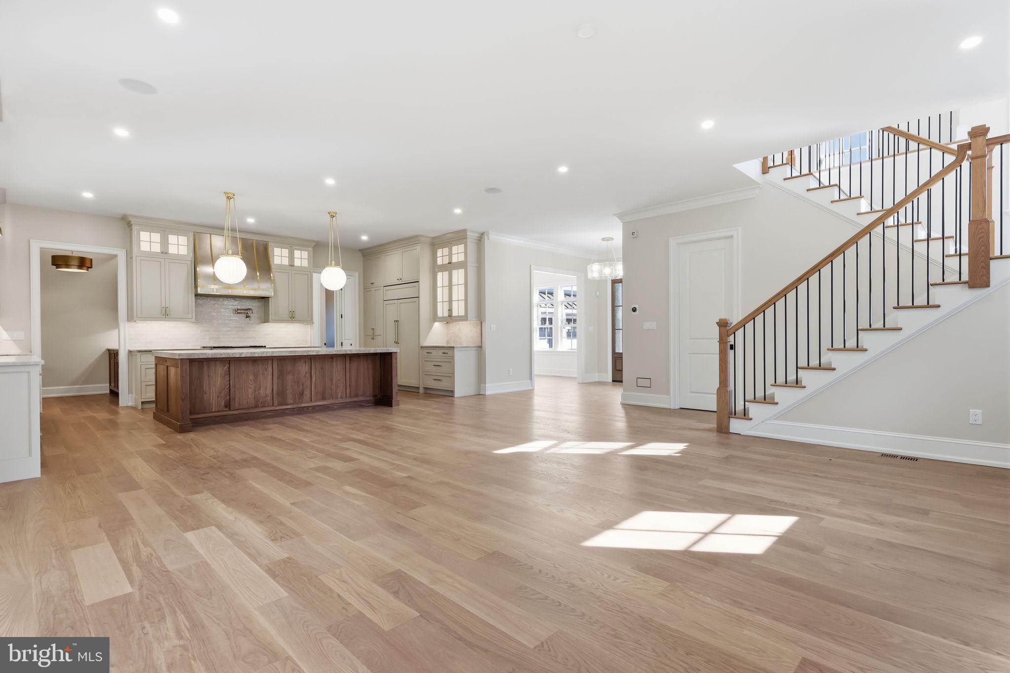 DOYLESTOWN - Residential