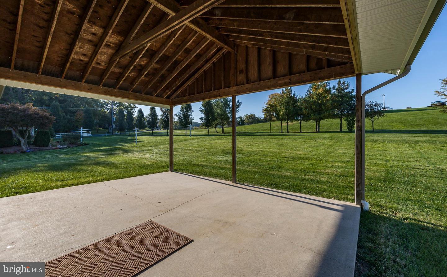 MAPLE SPRINGS - Residential