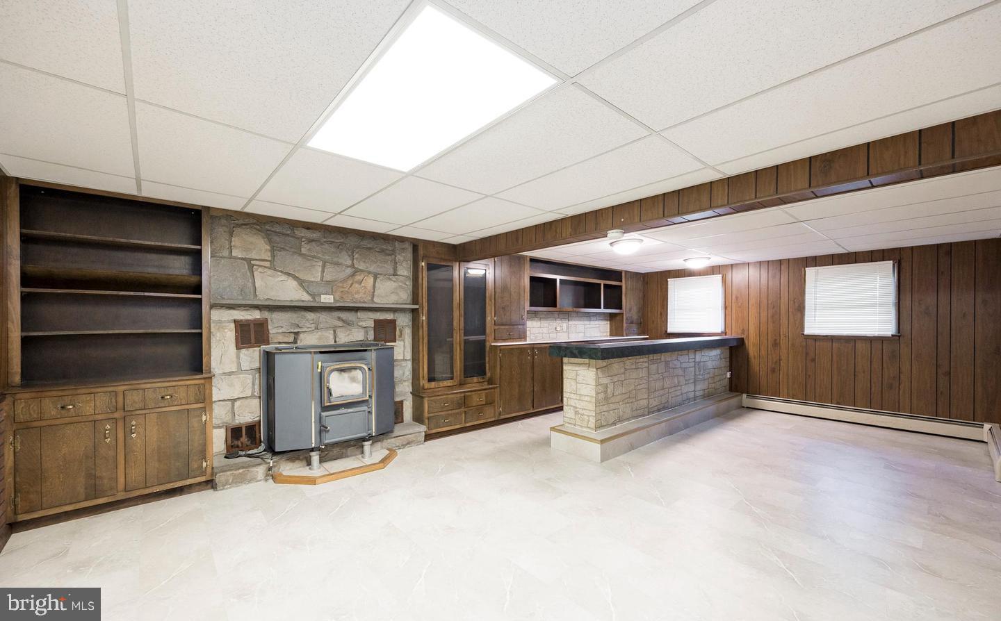 MAPLE SPRINGS - Residential