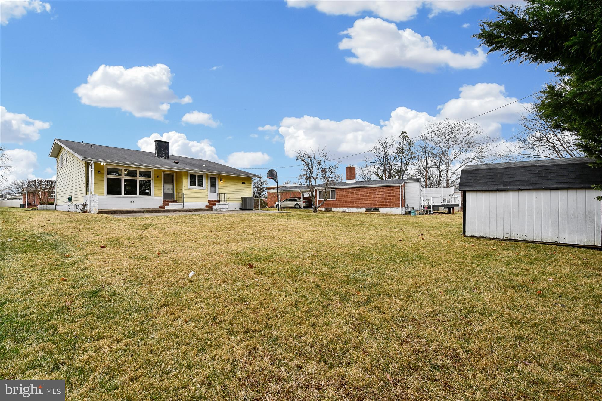 SEVEN MILE - Residential