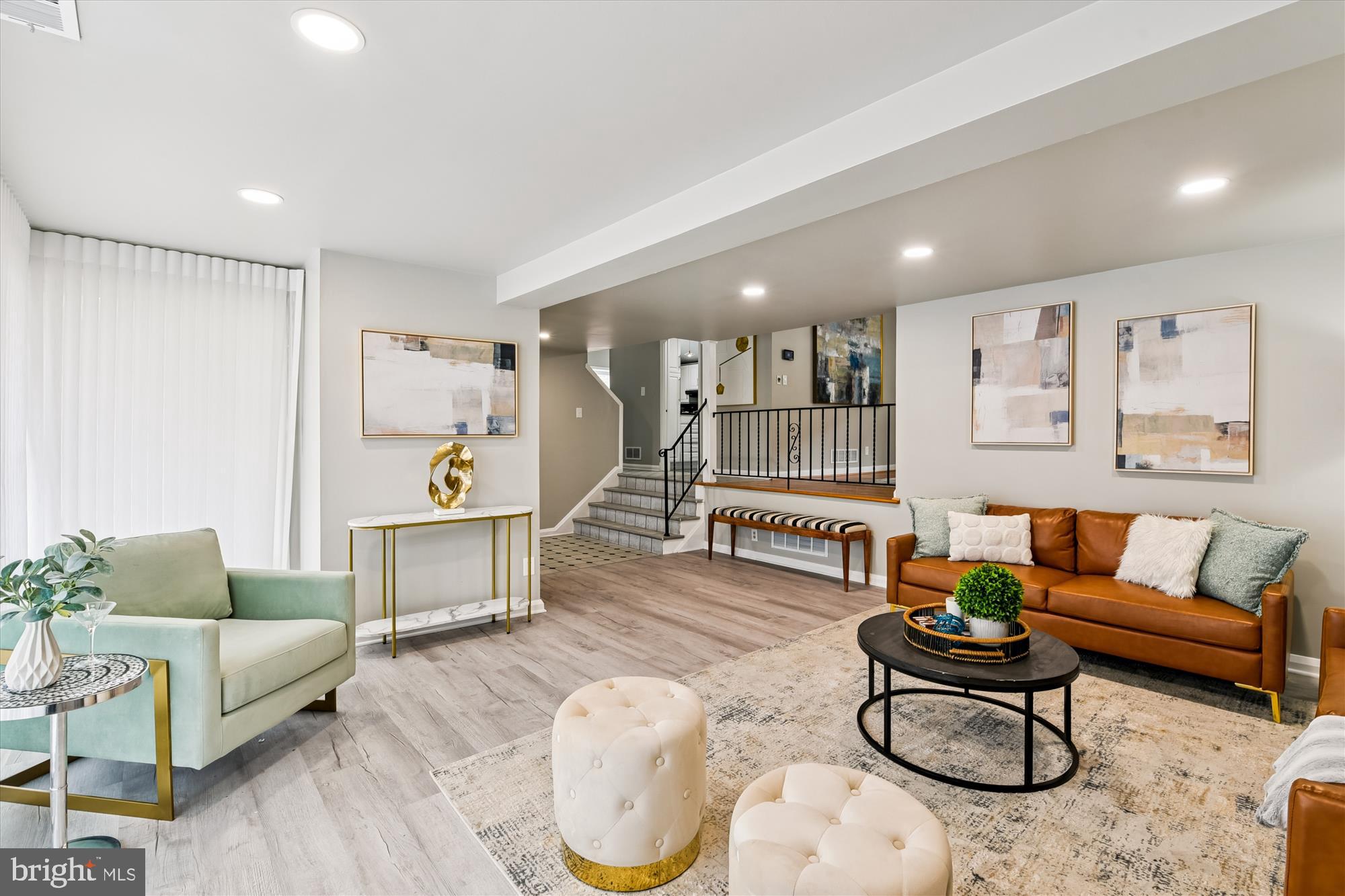 SEVEN MILE - Residential