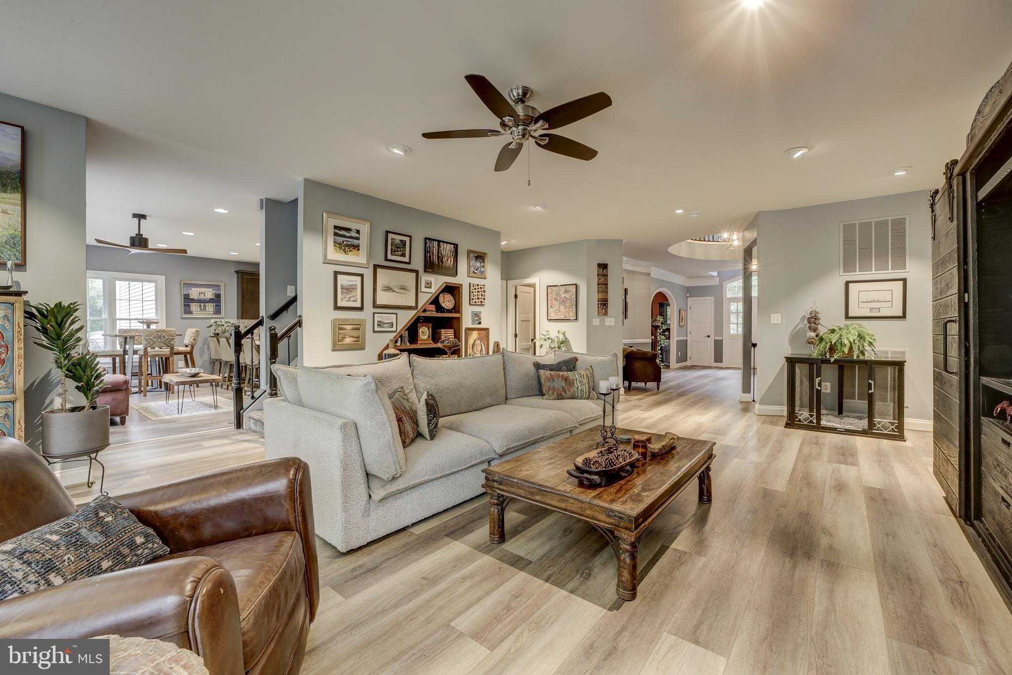 GLEN HILLS - Residential