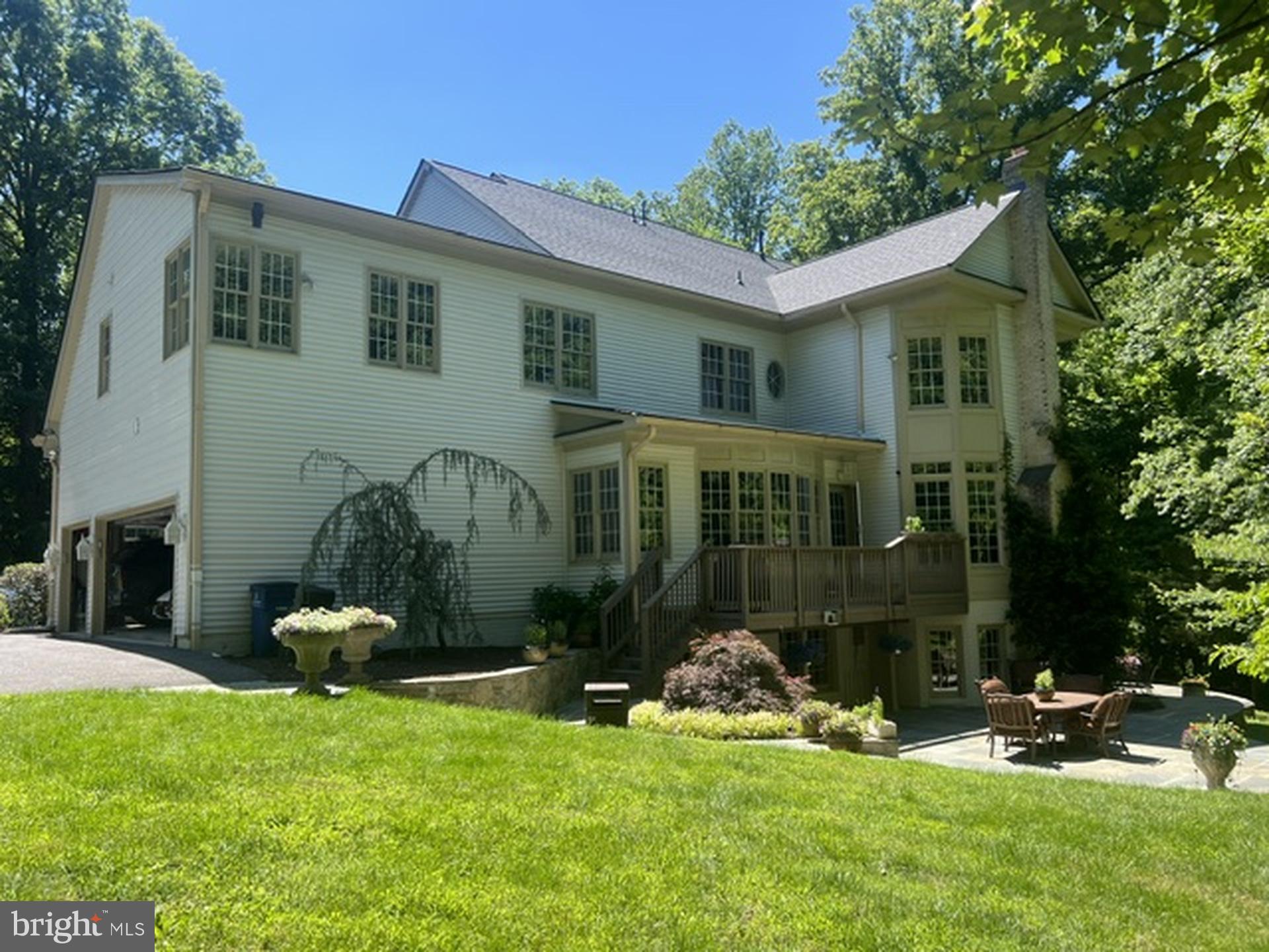 GLEN HILLS - Residential