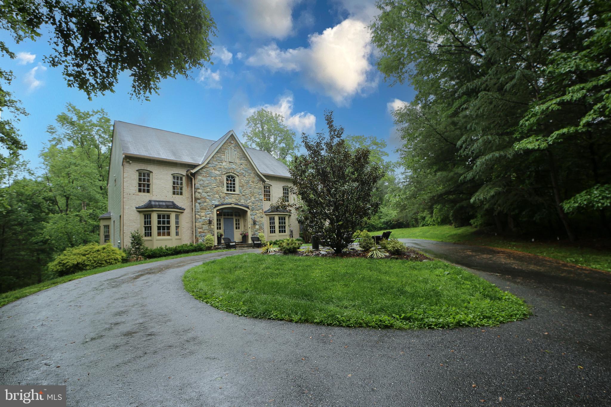 GLEN HILLS - Residential