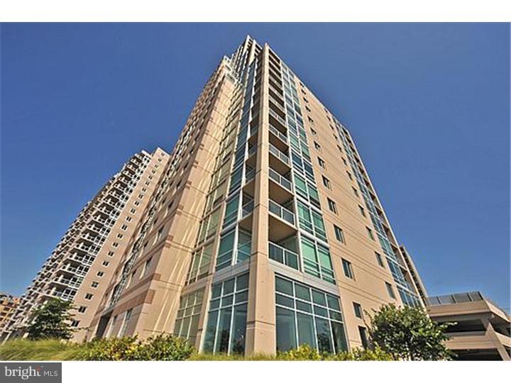 Spectacular Junior Penthouse at Waterfront Square!! This 3 bedroom 3.5 bath unit features a large 400 Square foot terrace with panoramic views. This unit has hardwood floors, a sun room and includes 1 car parking.