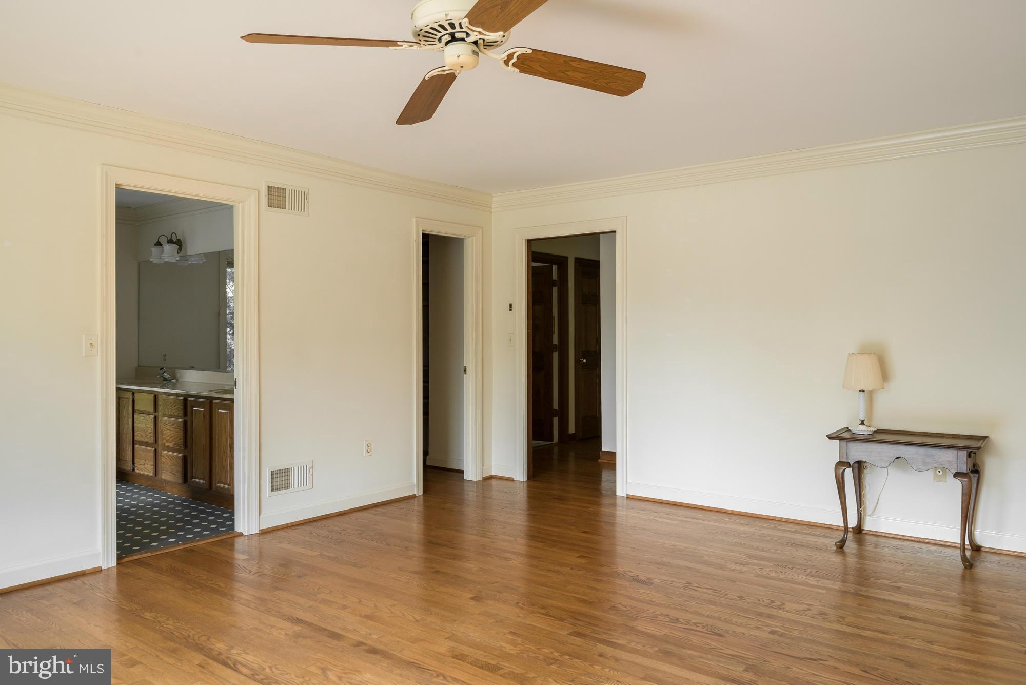 WILD ROSE SHORES - Residential