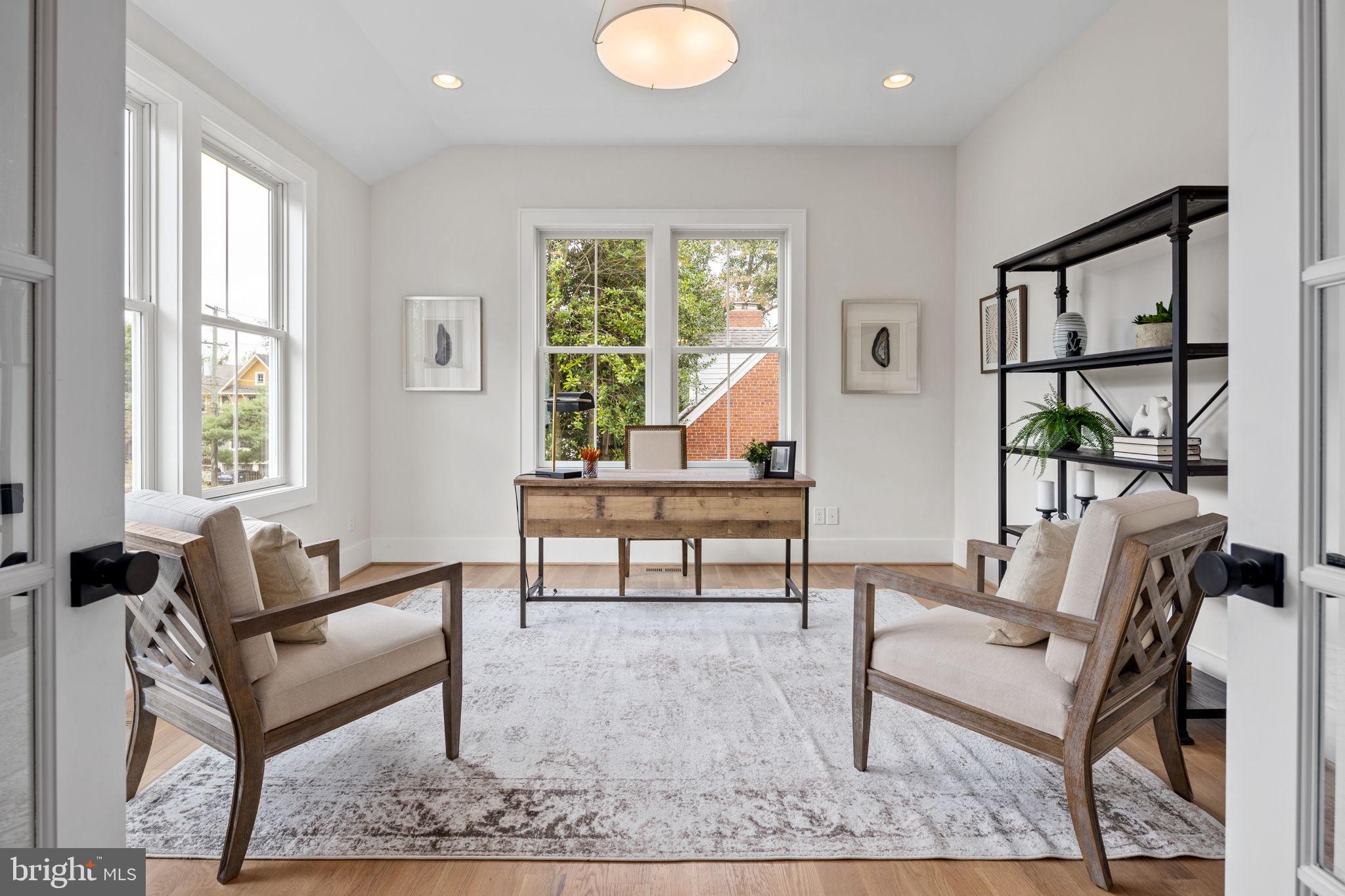 HIGHVIEW TERRACE - Residential