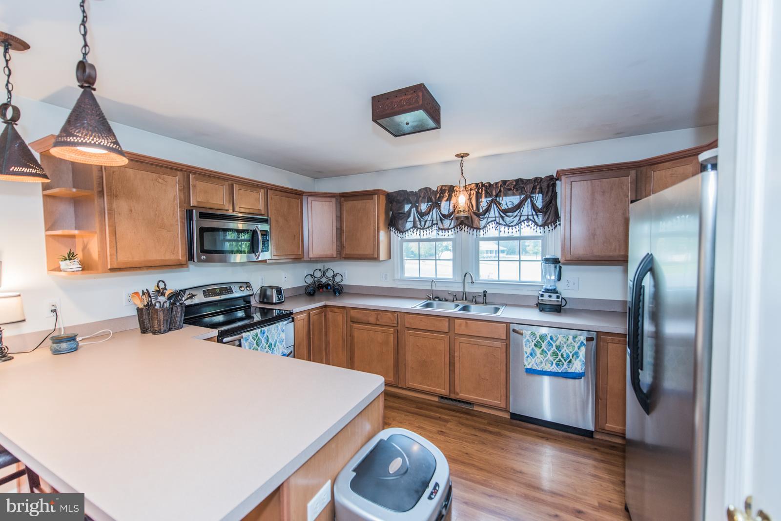 WALTON WOODS - Residential