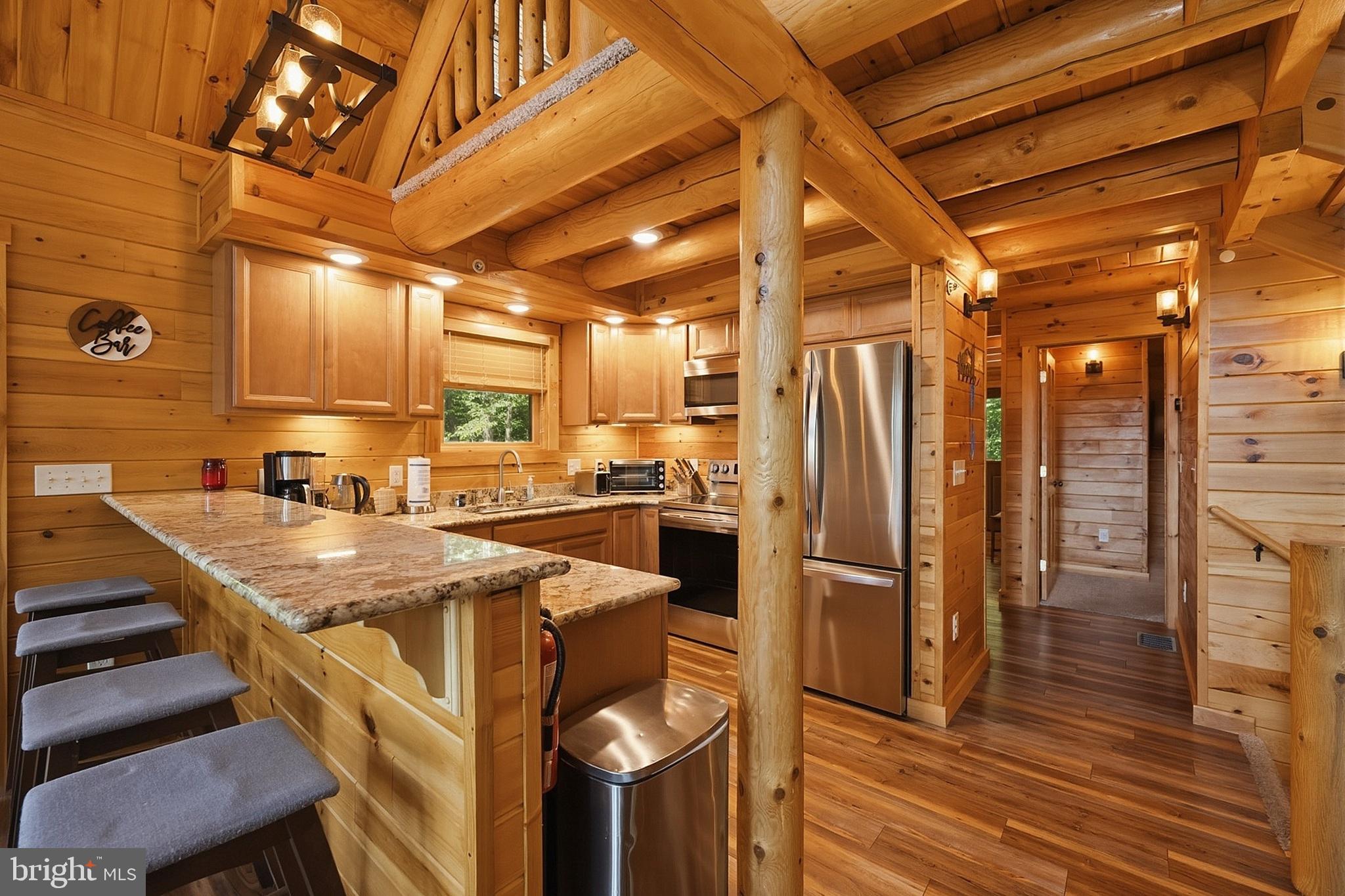 DEEP CREEK HIGHLANDS - Residential