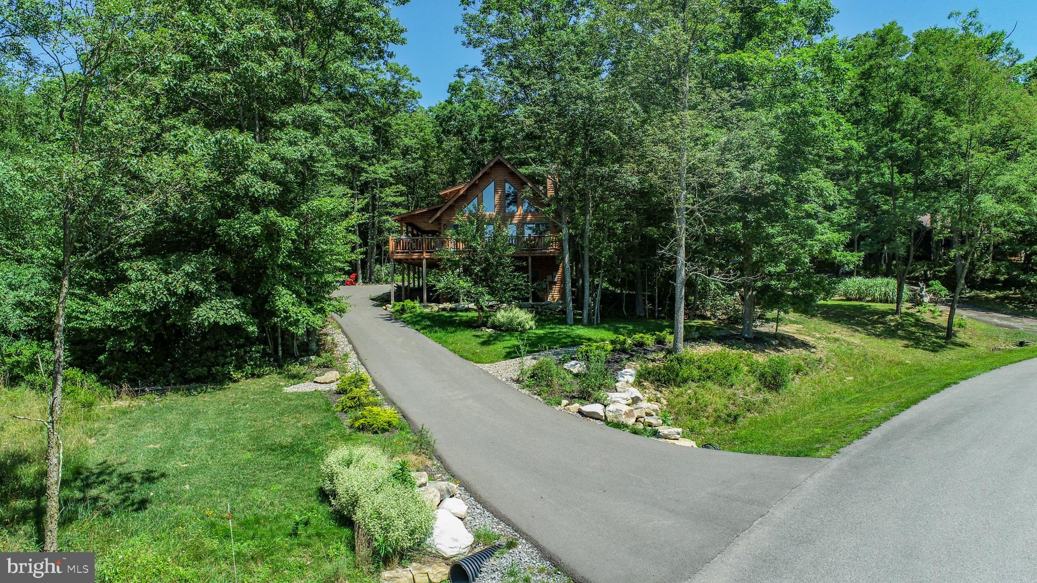 DEEP CREEK HIGHLANDS - Residential