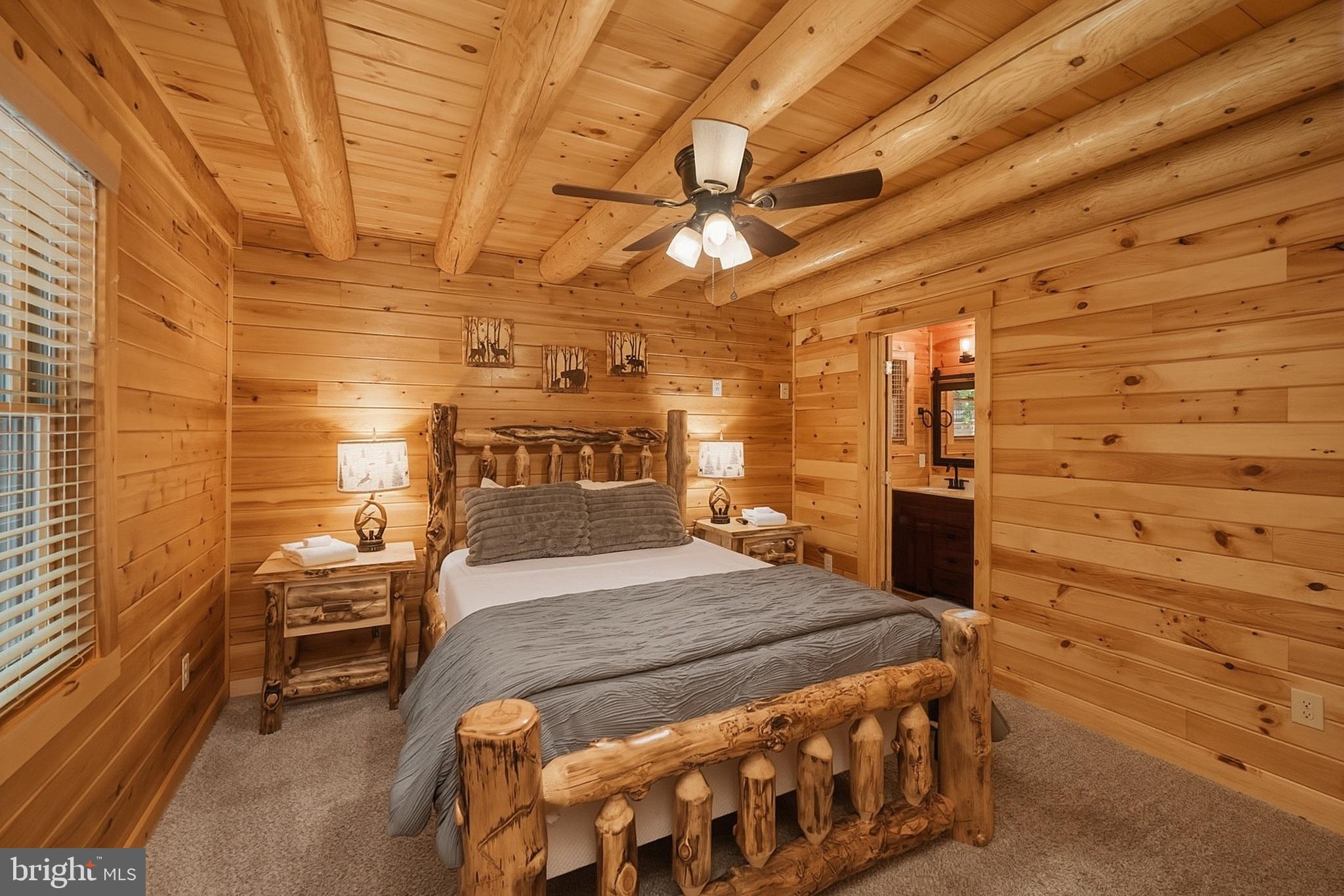 DEEP CREEK HIGHLANDS - Residential