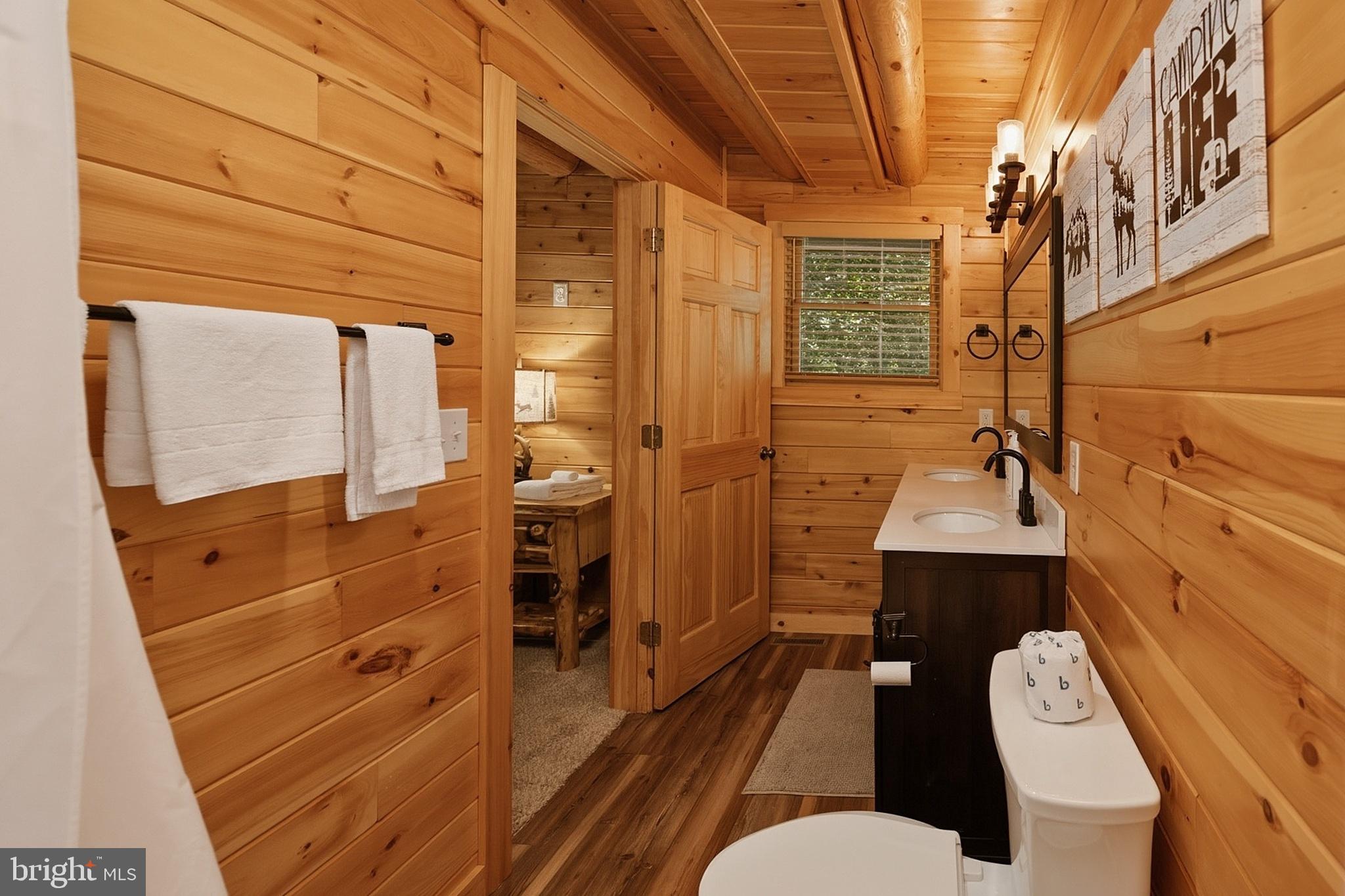 DEEP CREEK HIGHLANDS - Residential