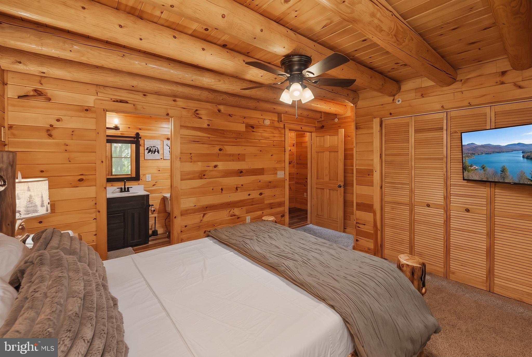 DEEP CREEK HIGHLANDS - Residential