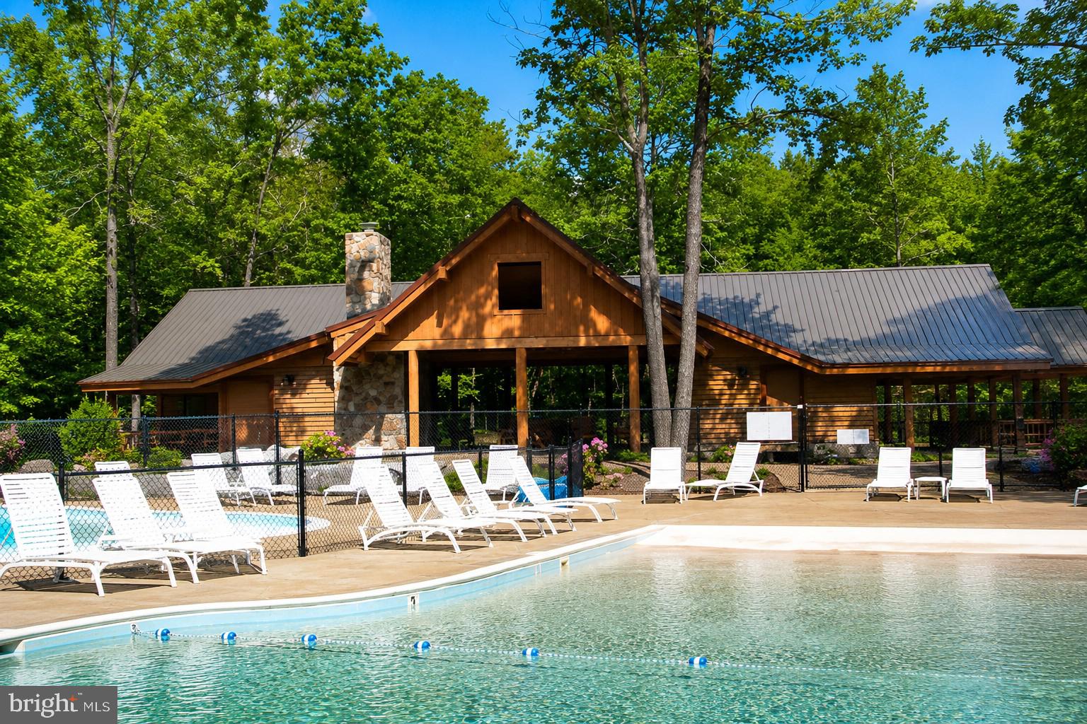 DEEP CREEK HIGHLANDS - Residential