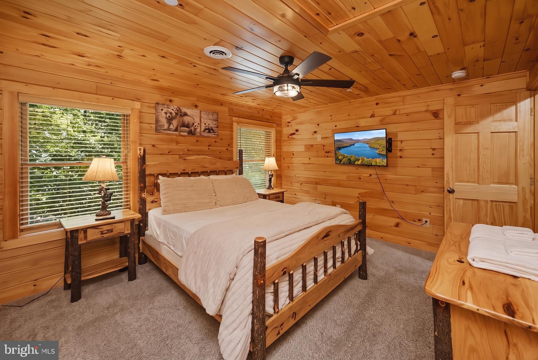 DEEP CREEK HIGHLANDS - Residential