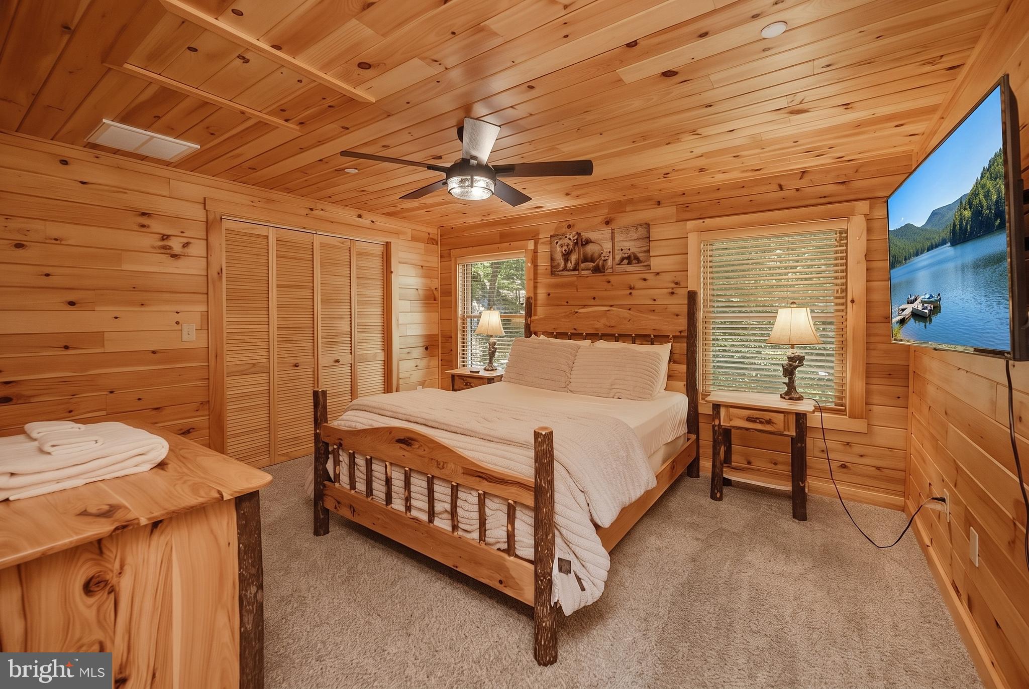 DEEP CREEK HIGHLANDS - Residential