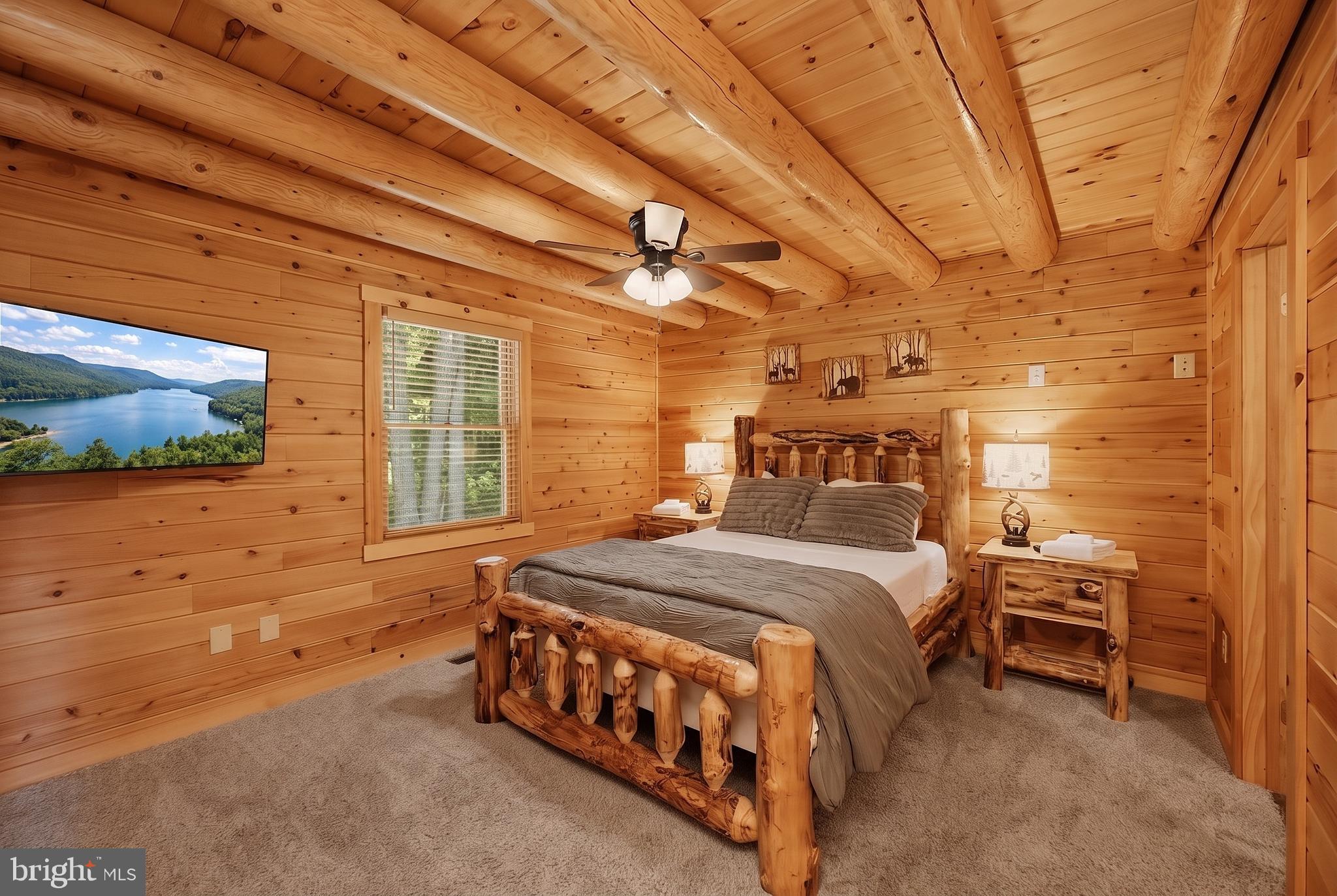 DEEP CREEK HIGHLANDS - Residential