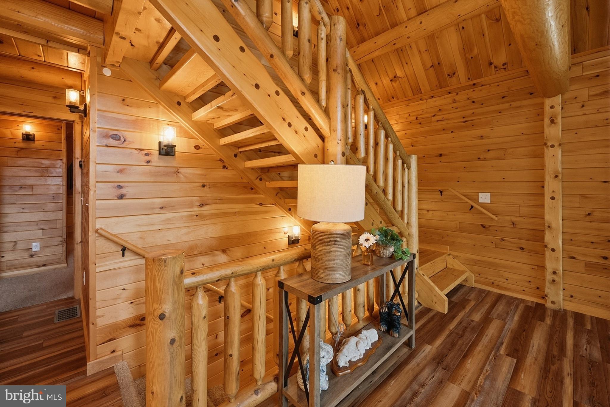 DEEP CREEK HIGHLANDS - Residential
