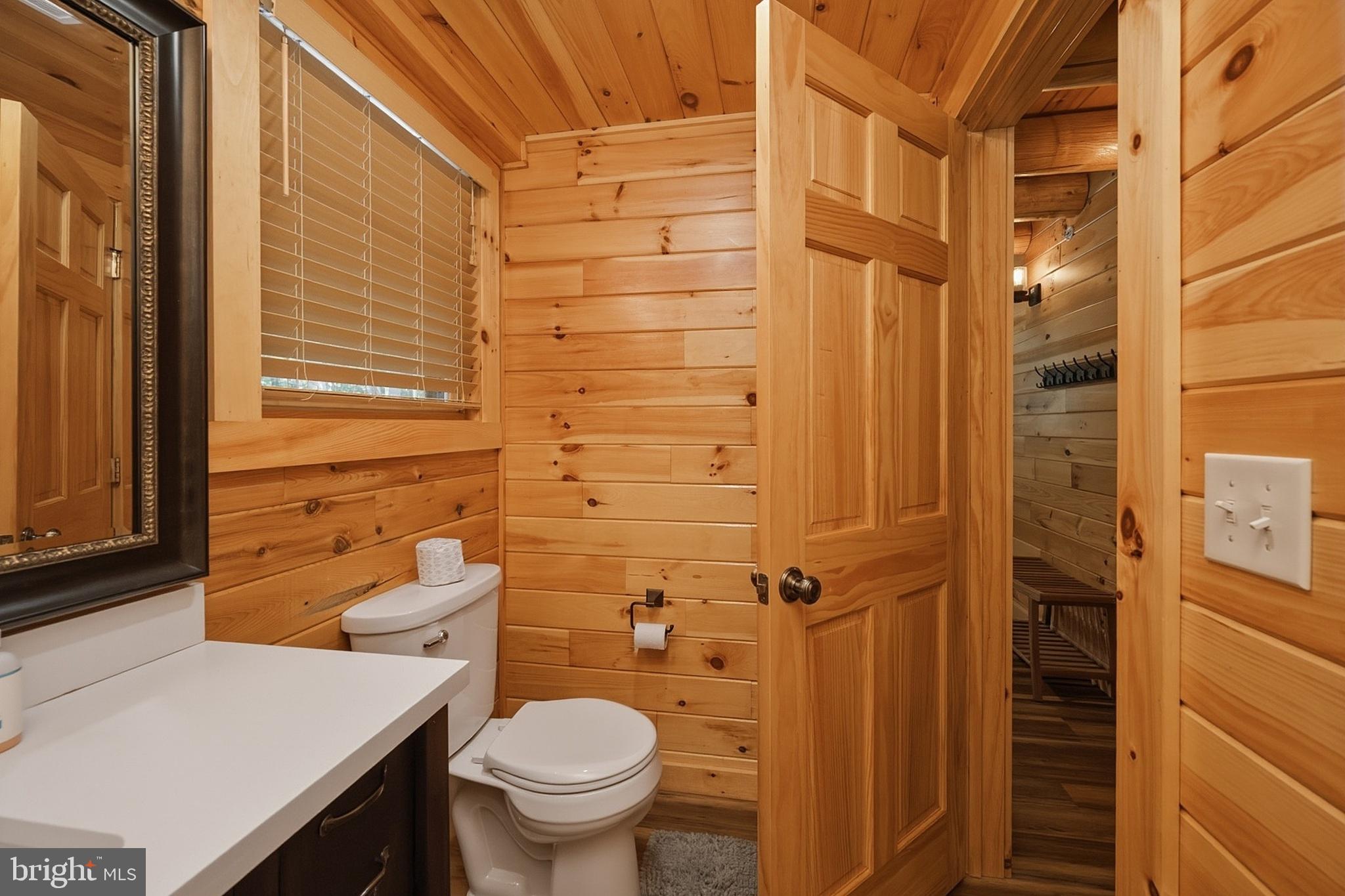 DEEP CREEK HIGHLANDS - Residential