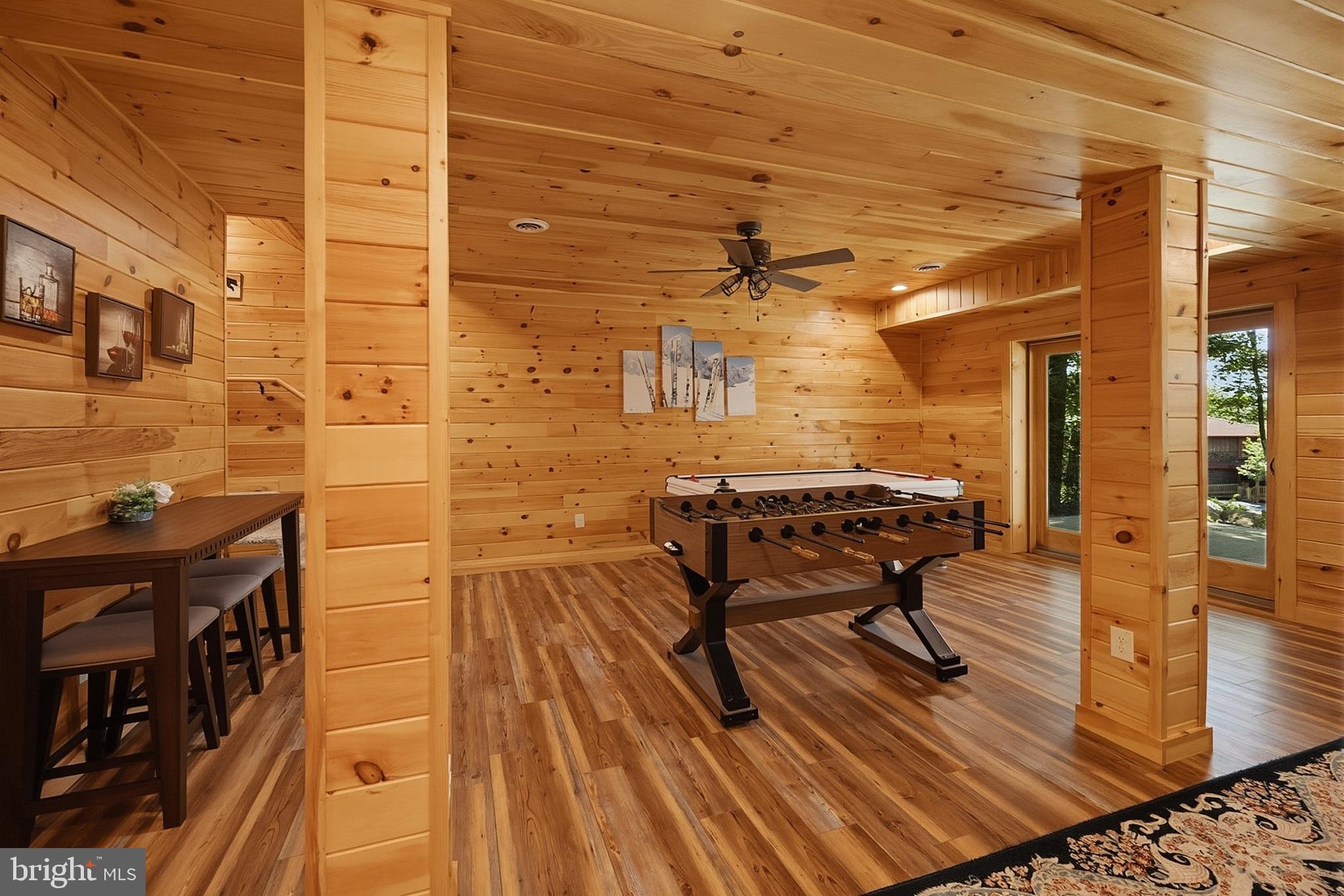 DEEP CREEK HIGHLANDS - Residential