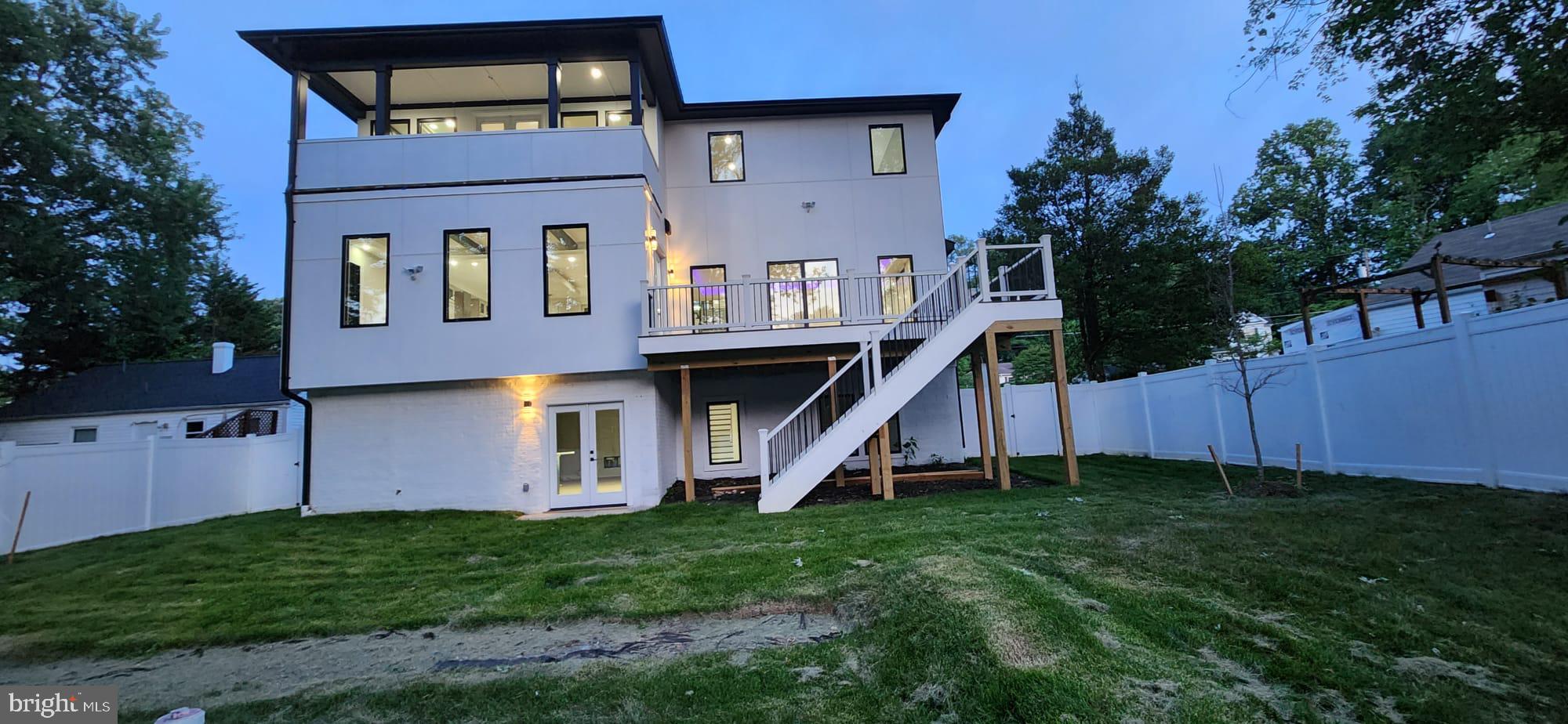 PIMMIT HILLS - Residential