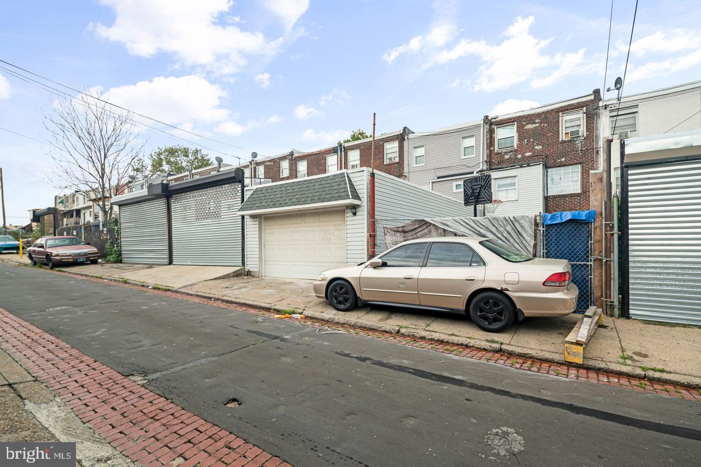 FAIRHILL - Residential