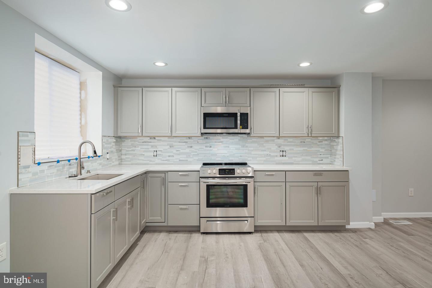 FAIRHILL - Residential