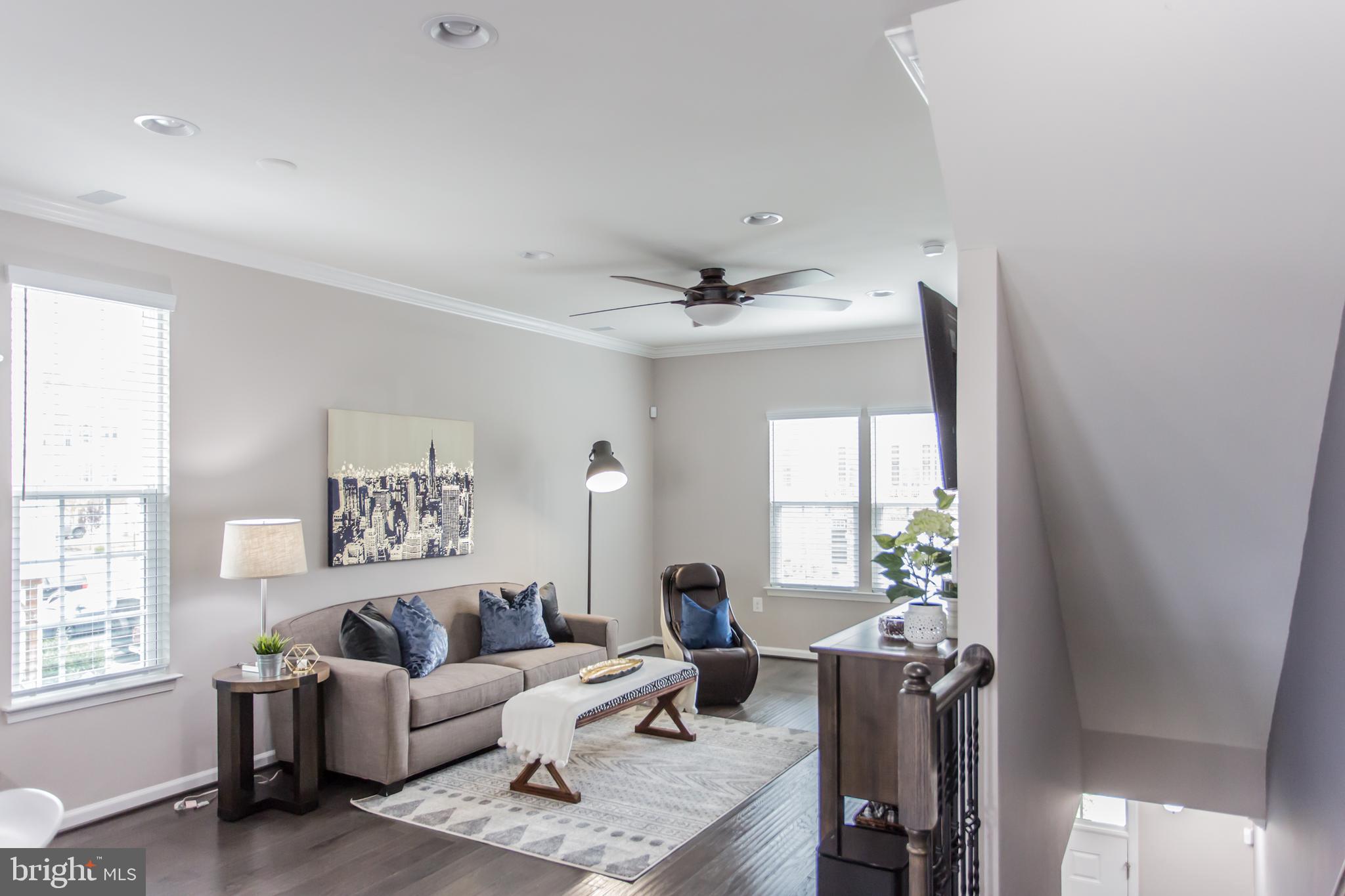FEATHERSTONE STATION CONDOMINIUMS - Residential
