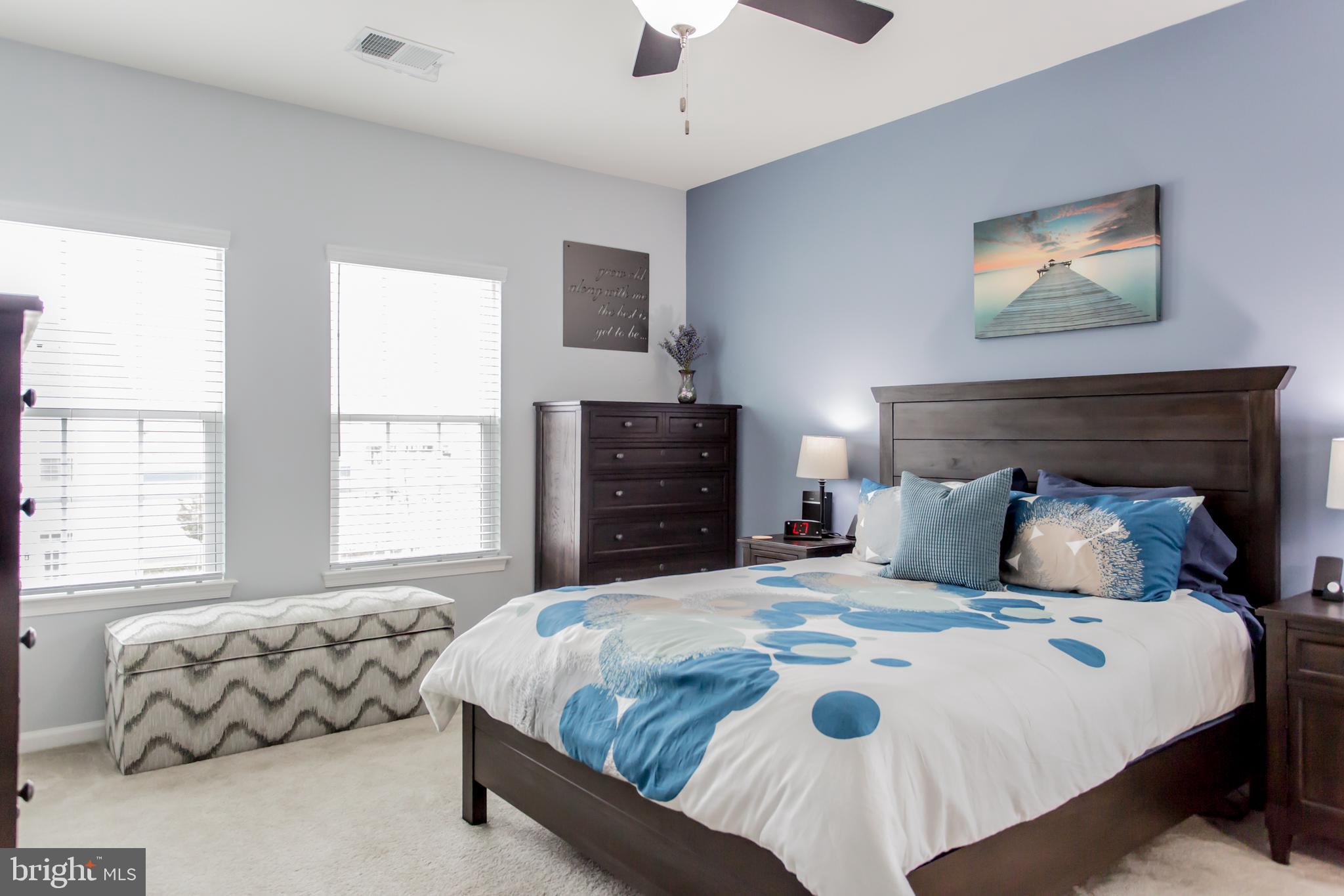 FEATHERSTONE STATION CONDOMINIUMS - Residential