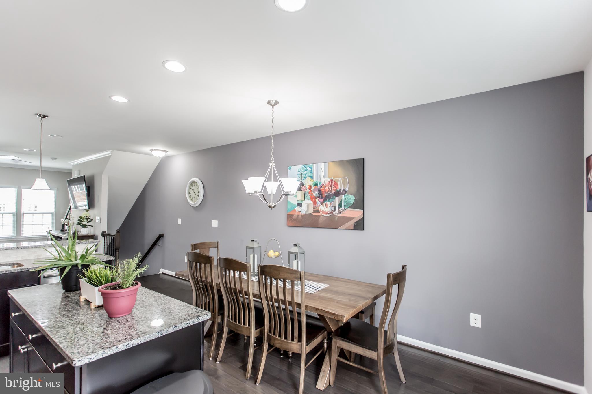 FEATHERSTONE STATION CONDOMINIUMS - Residential