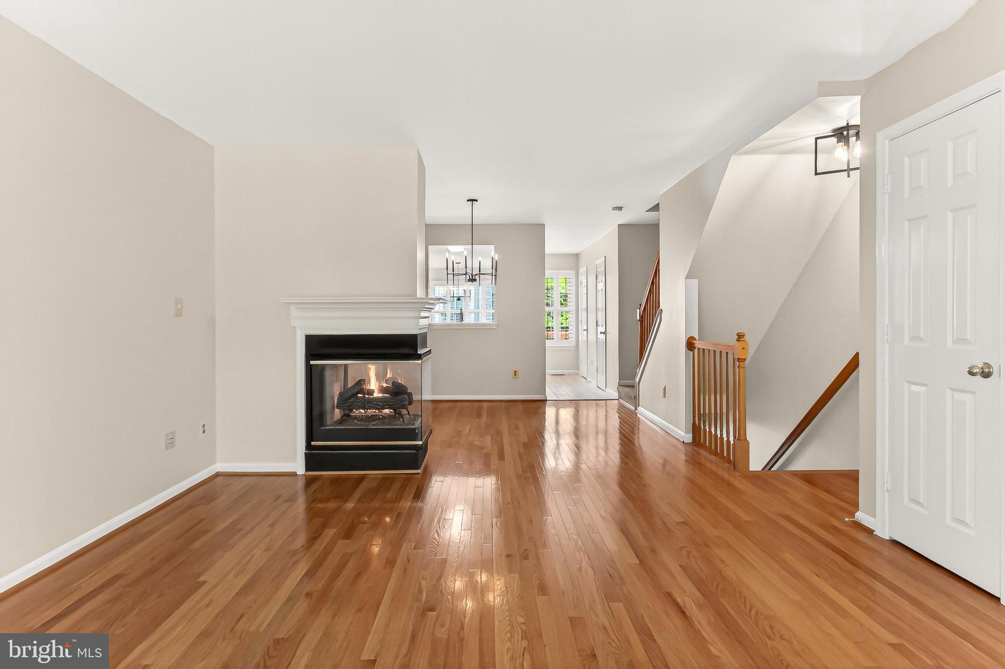 MCNAIR FARMS LANDBAY 11 - Residential