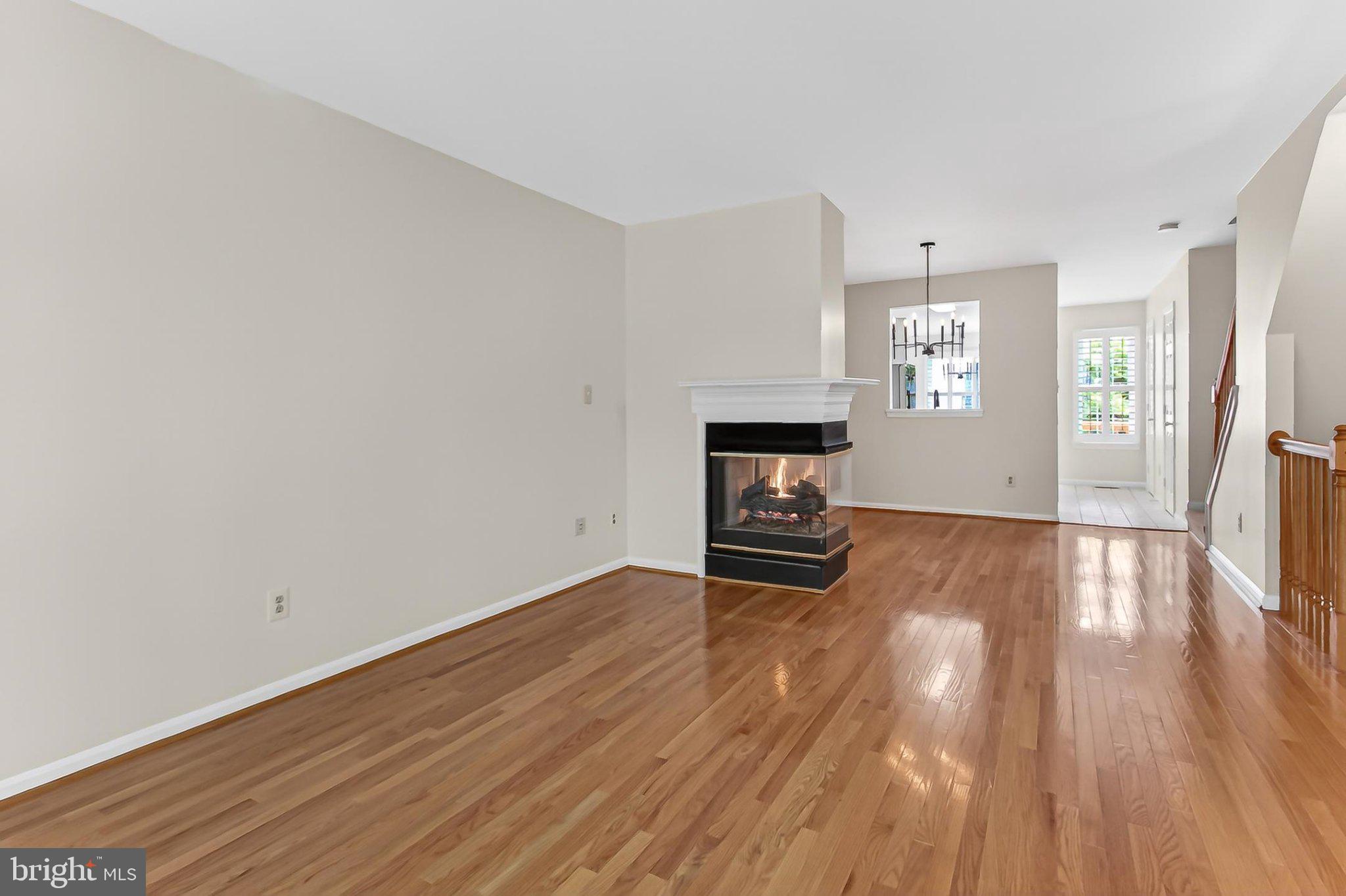 MCNAIR FARMS LANDBAY 11 - Residential