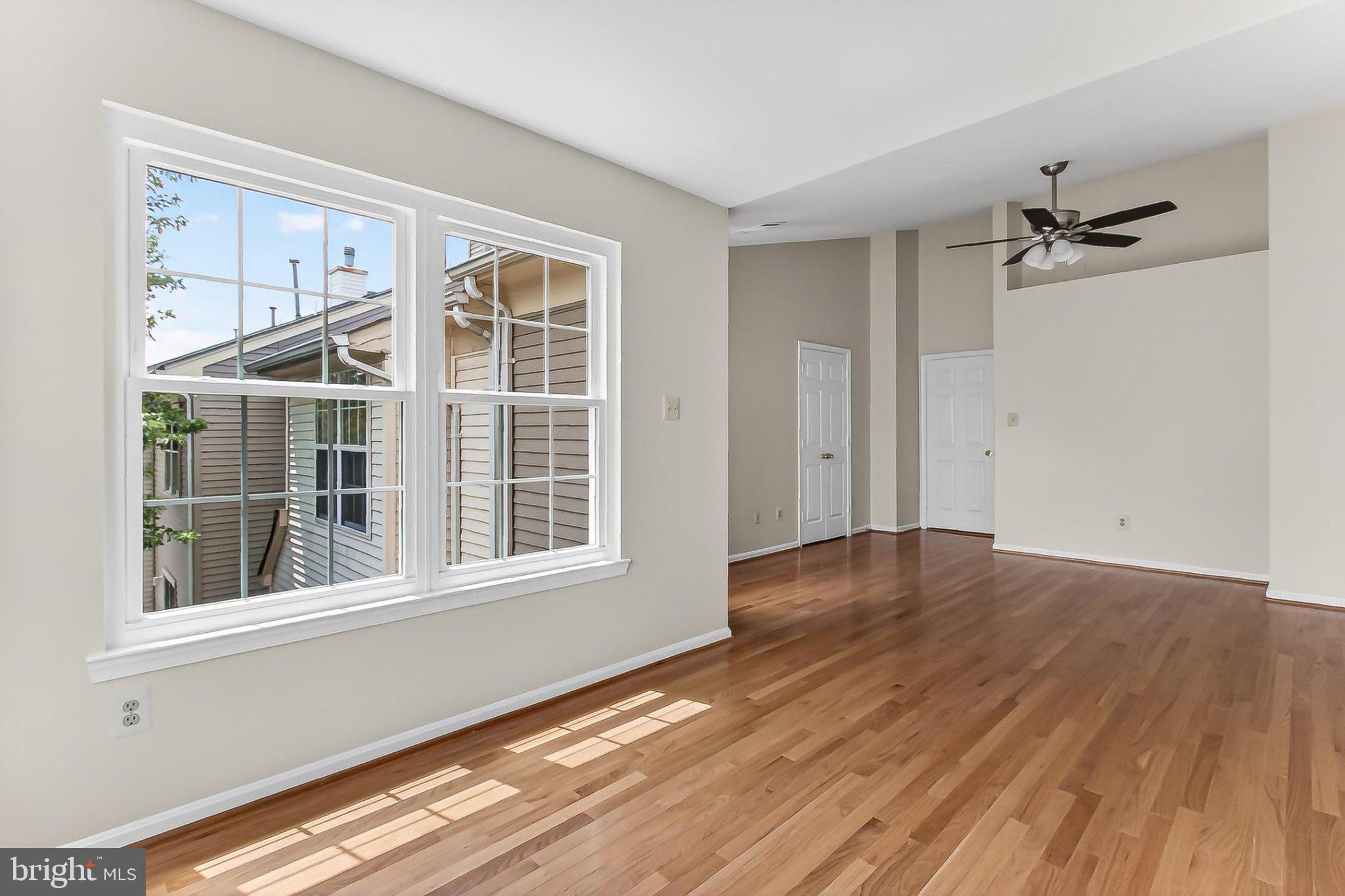 MCNAIR FARMS LANDBAY 11 - Residential
