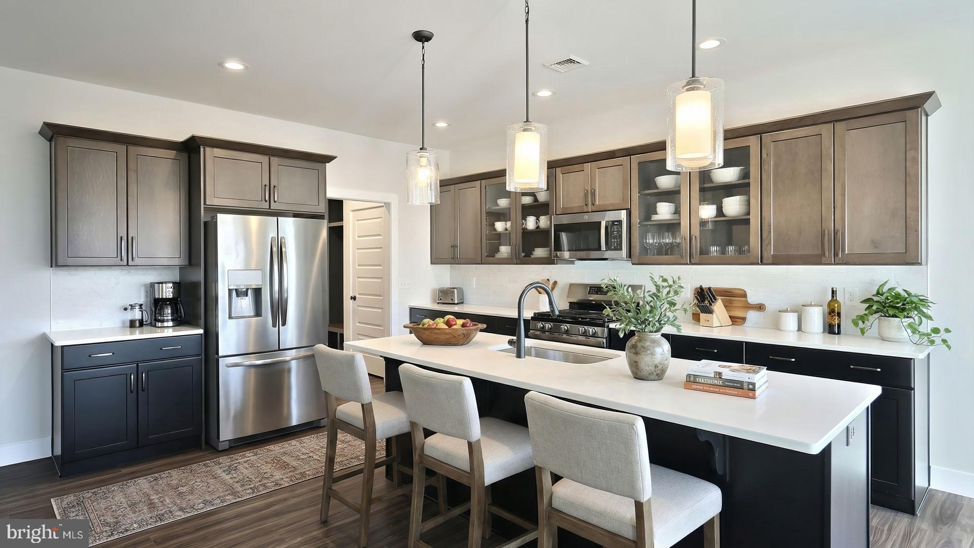WINDING CREEK - Residential