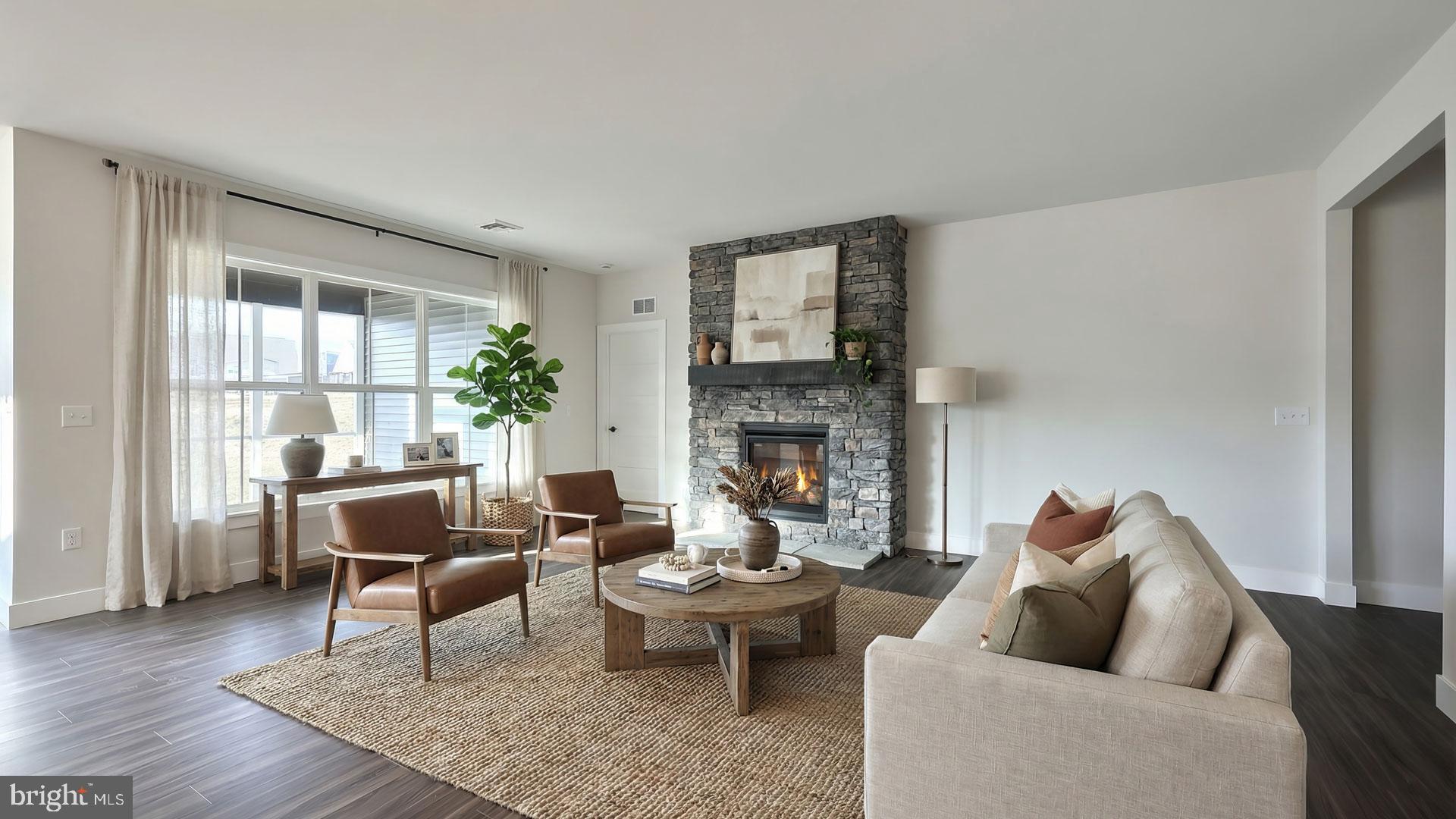 WINDING CREEK - Residential